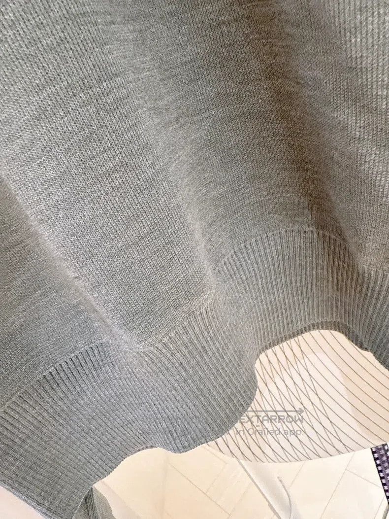 Hermes Hermes Gray horse carriage cashmere sweater Size XS / US 0-2 / IT 36-38 - 6 Thumbnail