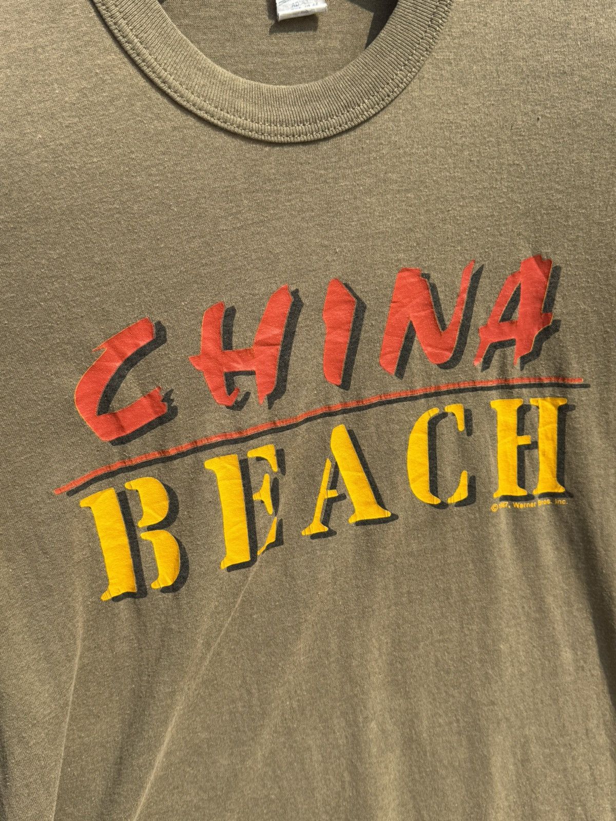 Vintage 💥Vintage China beach 1987 Tv show promo T-shirt Size US L / EU 52-54 / 3 - 3 Thumbnail