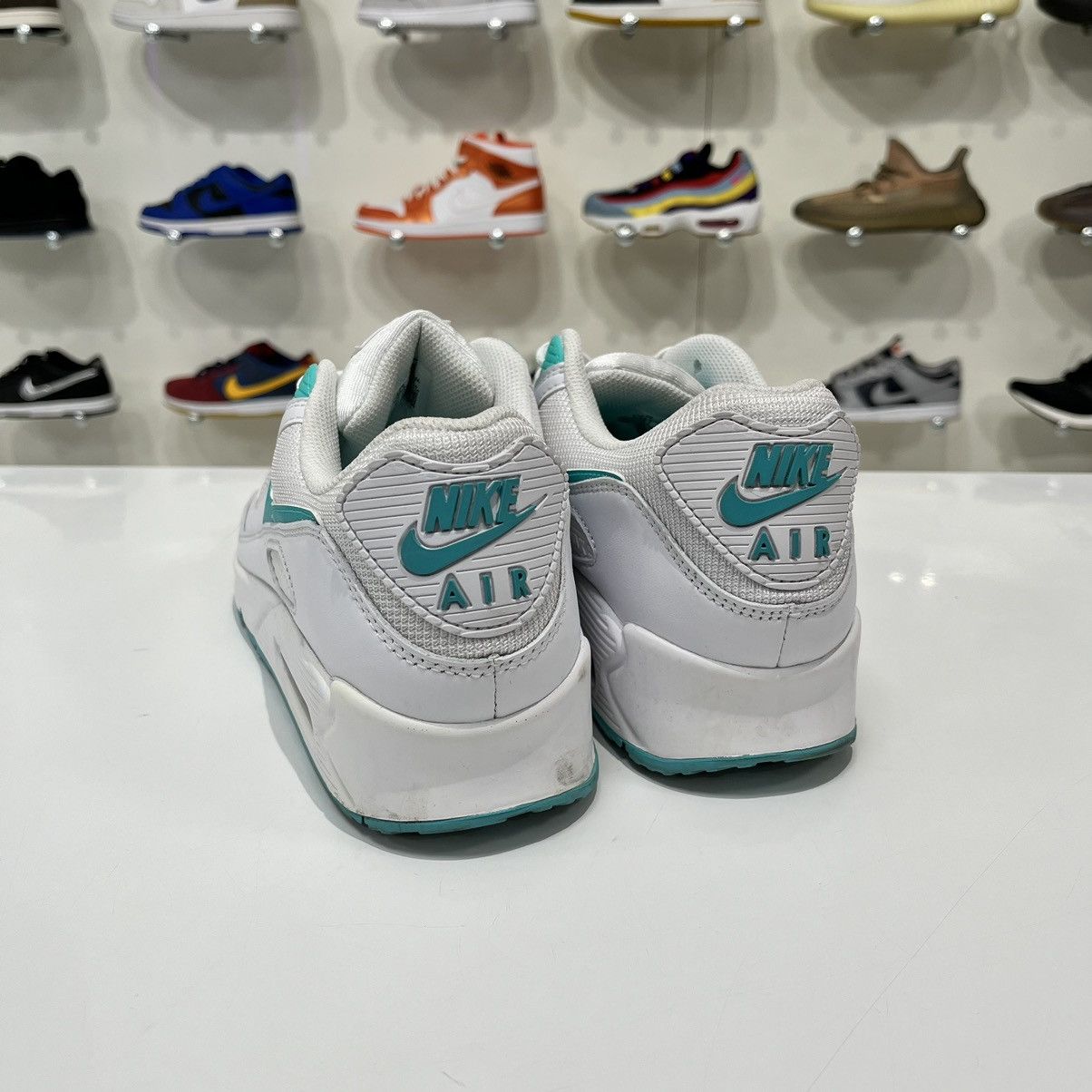 Nike Nike Air Max 90 Hyper Jade Size US 11.5 / EU 44-45 - 4 Thumbnail