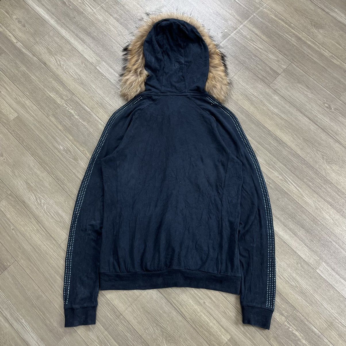 Emporio Armani 2000s Emporio Armani Luxury Glitter Style Zip Fur Hoodie Size US S / EU 44-46 / 1 - 13 Thumbnail