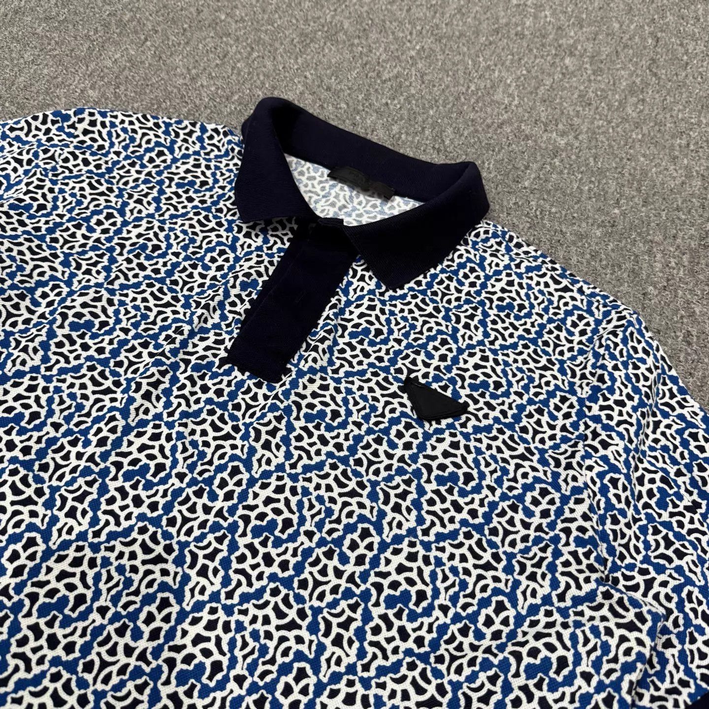 Prada Prada Triangle Logo Short Sleeve Polo L 99 New Size L / US 10 / IT 46 - 3 Thumbnail