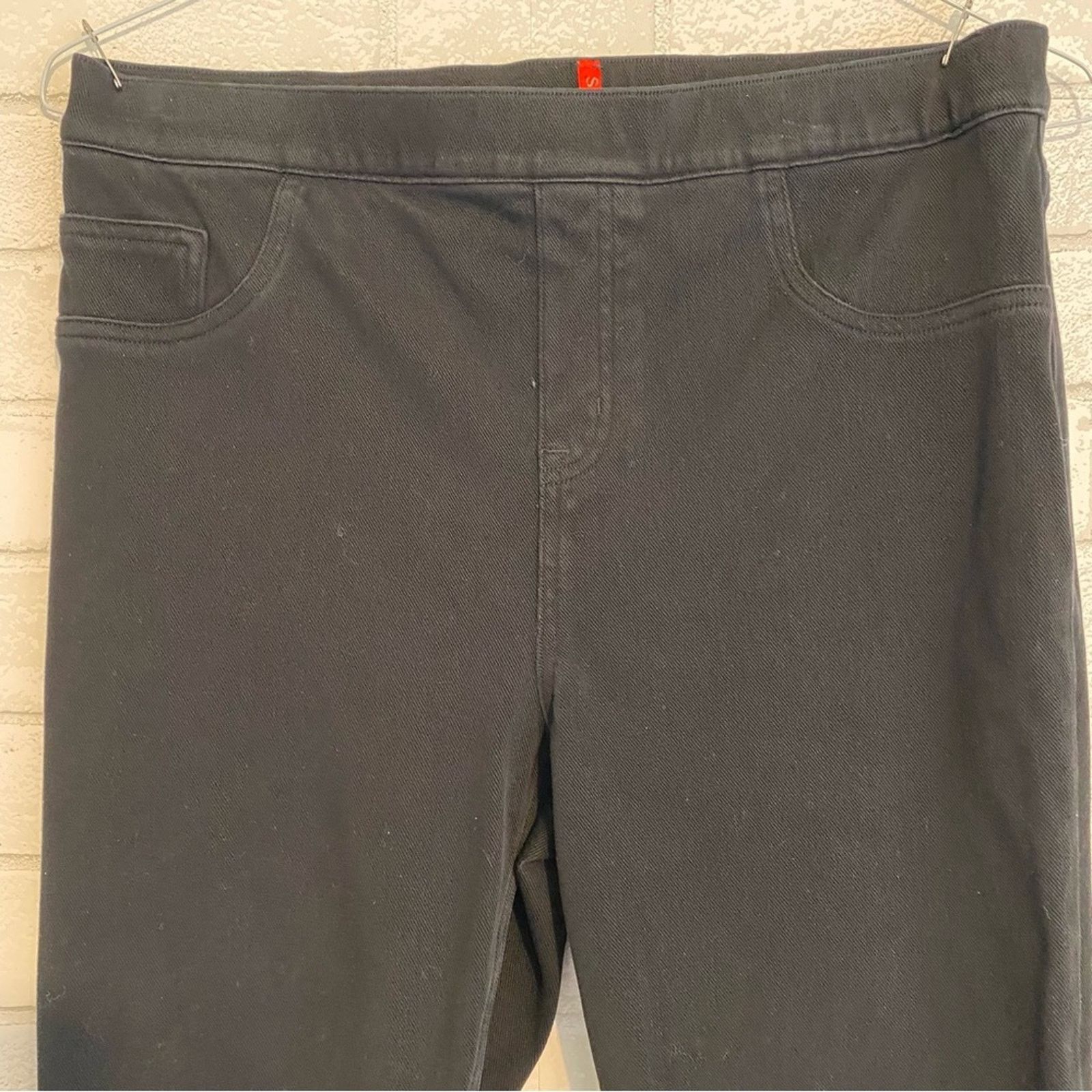 Spanx Spanx $100 Jean-ish Ankle Leggings BLK XL EUC Size 32" / US 10 / IT 46 - 4 Thumbnail