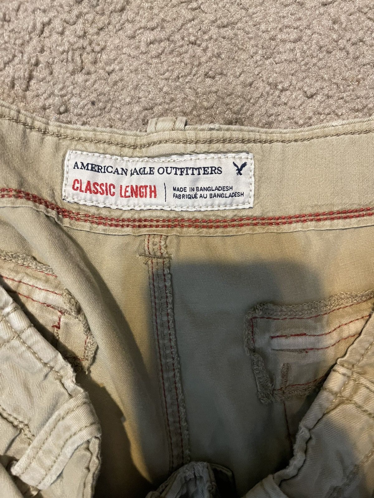American Eagle Outfitters American eagle khaki cargo shorts Size US 34 / EU 50 - 2 Thumbnail