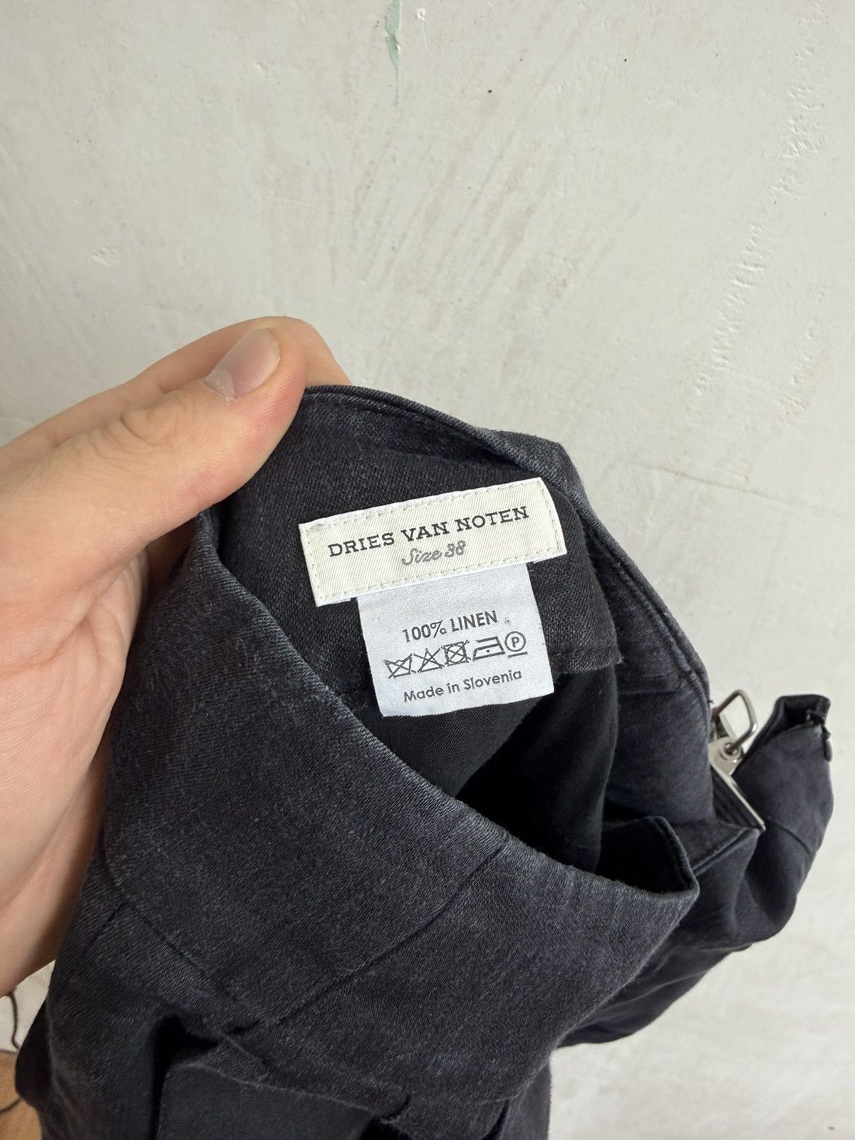 Dries Van Noten Dries Van Noten Women’s Linen Culottes Pants Navy size 38 Size 26" / US 2 / IT 38 - 16 Thumbnail