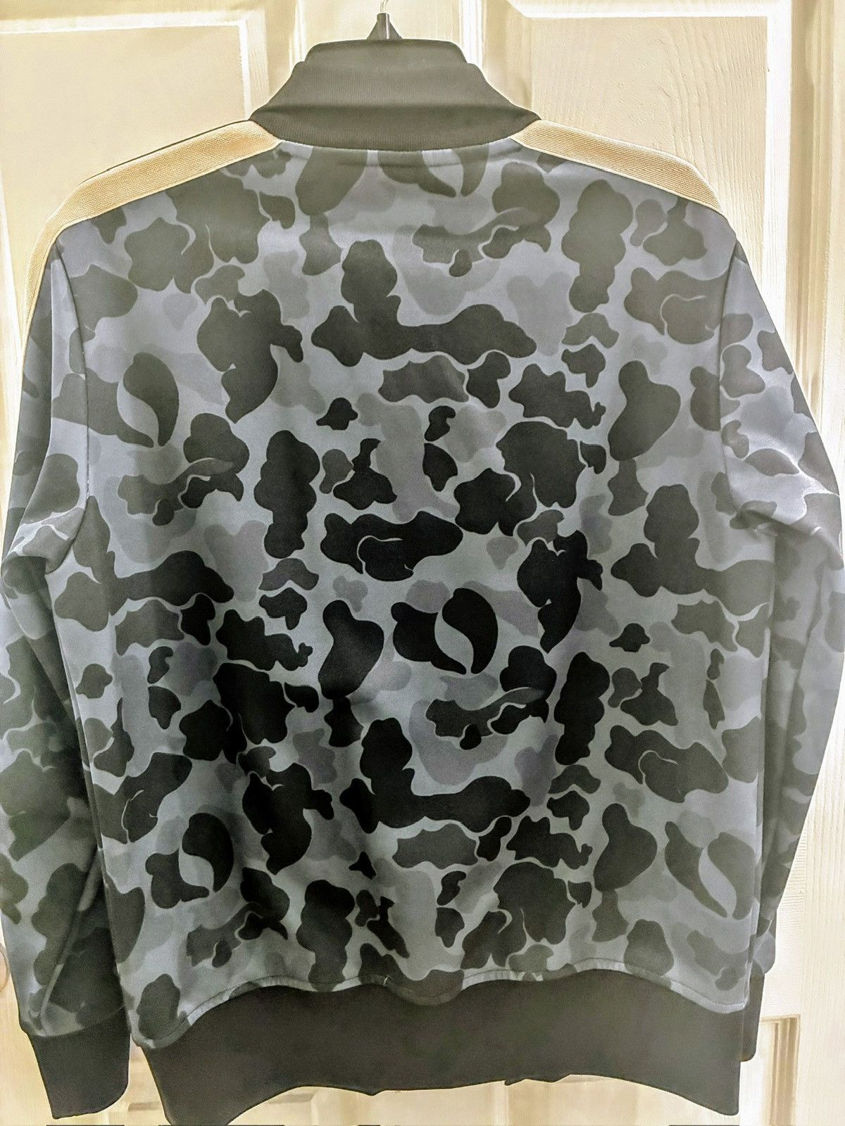 Palm Angels Palm Angels Black/Grey Camo Track Jacket Size M Authentic Size US M / EU 48-50 / 2 - 8 Thumbnail
