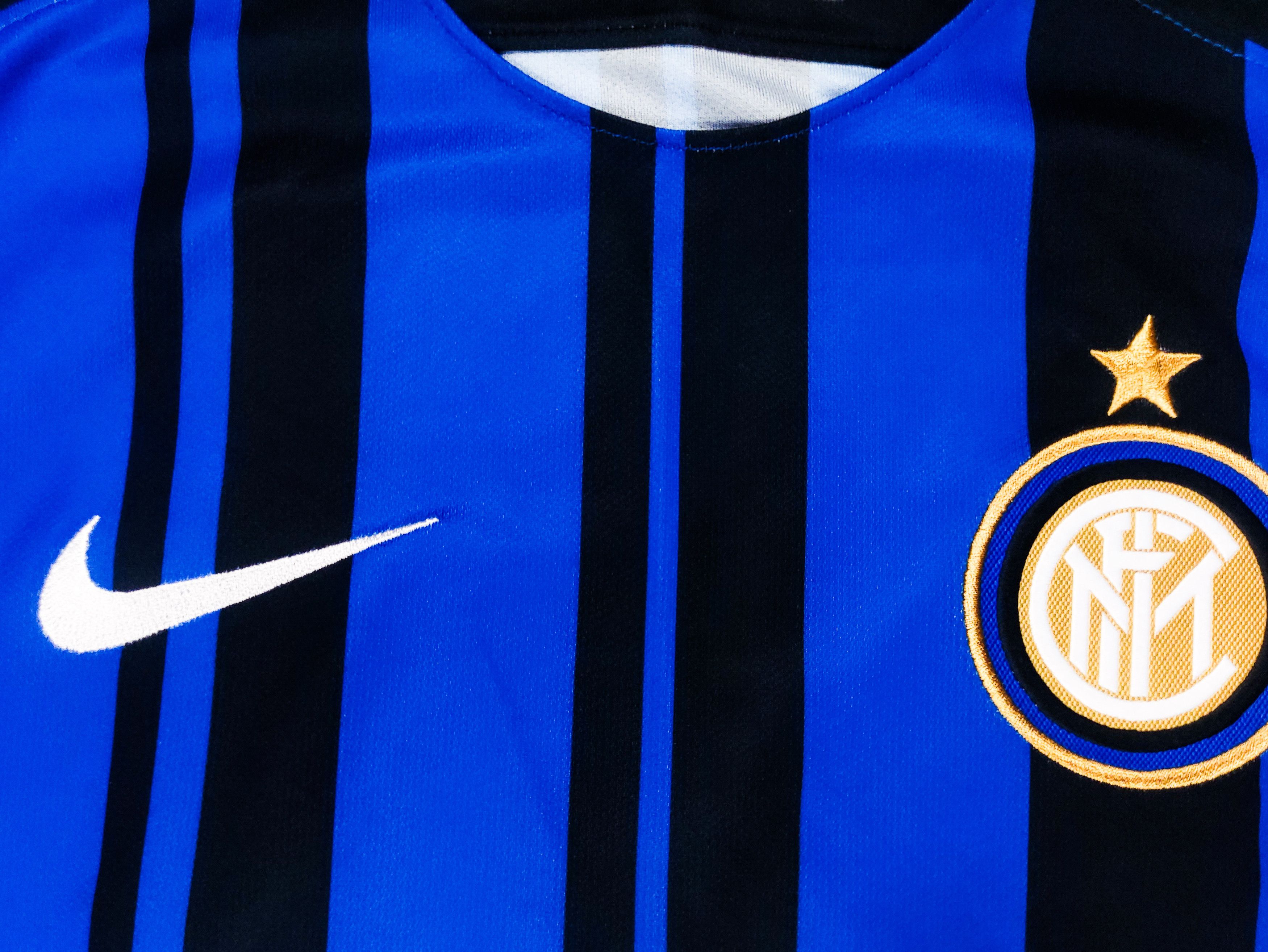 Nike Roberto #50 Inter Milan 2017 2018 Nike Home Shirt Size US M / EU 48-50 / 2 - 7 Thumbnail