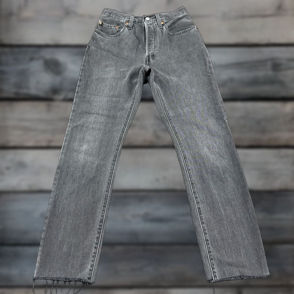 Levi's Levi's 501 Jeans Women 27x29 Black Straight Leg Regular Fit Distressed 5-Pocket Denim Modern Gray Wash Size 27" / US 4 / IT 40 - 1 Thumbnail