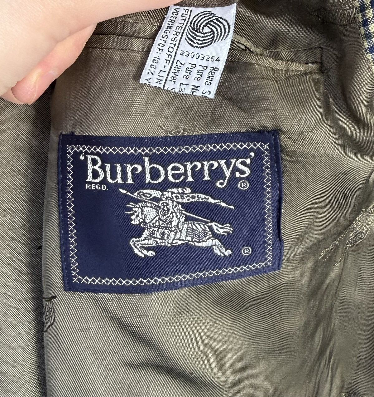 Burberry Burberry's 100% Pure New Wool Vintage Double-Breasted Wool Size US L / EU 52-54 / 3 - 5 Thumbnail