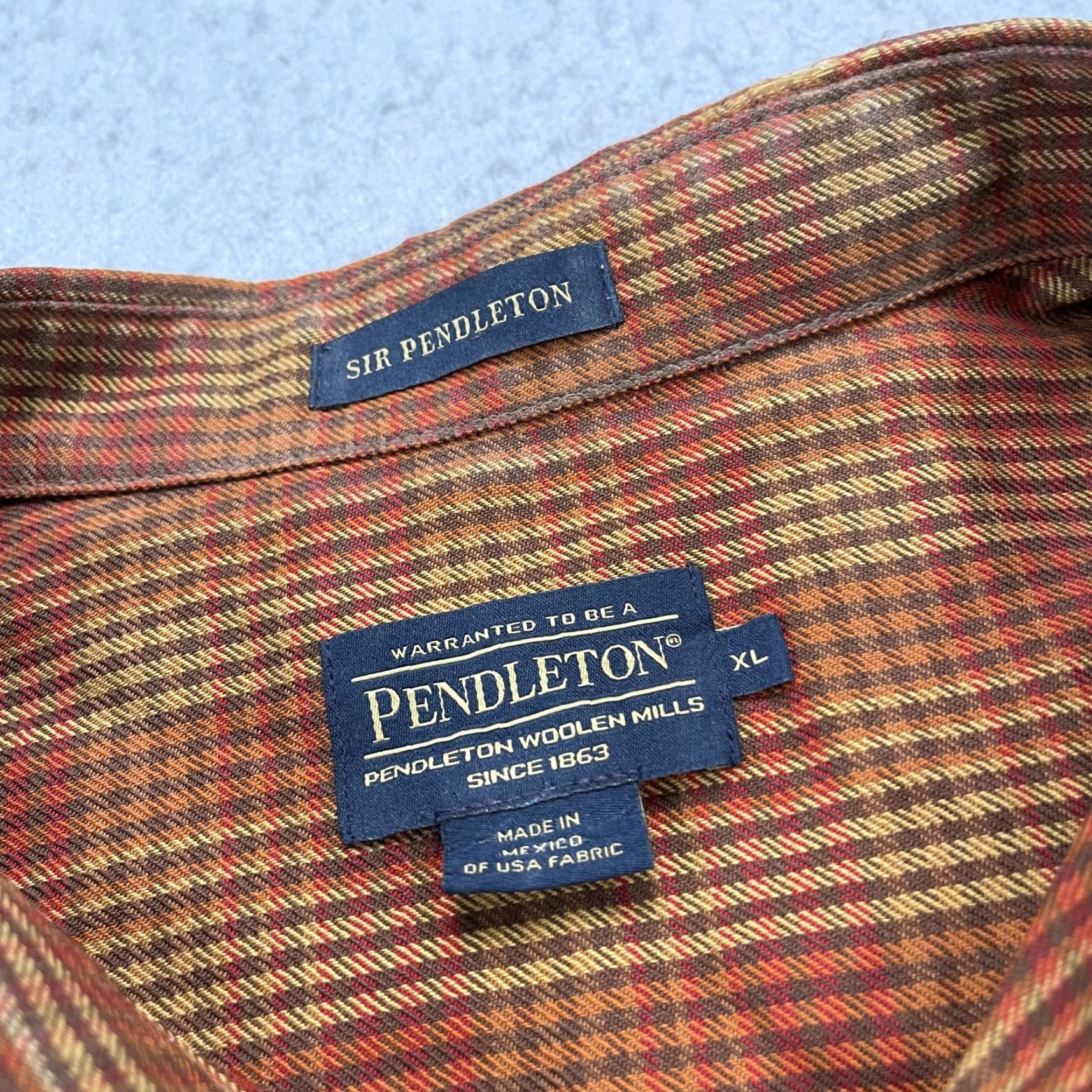 Pendleton VINTAGE Pendleton Shirt Mens XL Orange Plaid Pockets 100% Wool USA 90s Size US XL / EU 56 / 4 - 6 Thumbnail