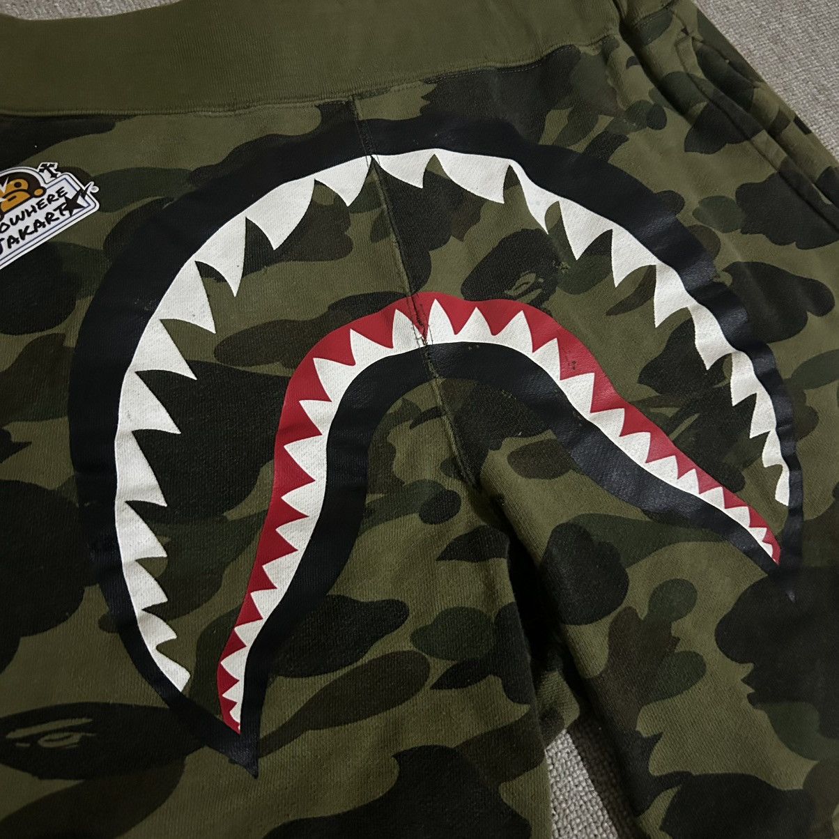 Bape TRASHED Bape Shark Shorts Size US 28 / EU 44 - 2 Thumbnail