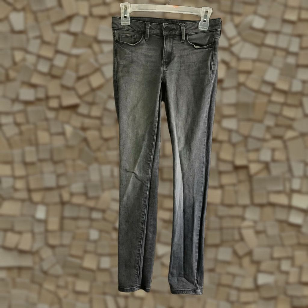 Calvin Klein Calvin Klein Ultimate Skinny Womens Size 2 Low Rise Medium Wash Gray Denim Jeans Size 26" / US 2 / IT 38 - 1 Thumbnail