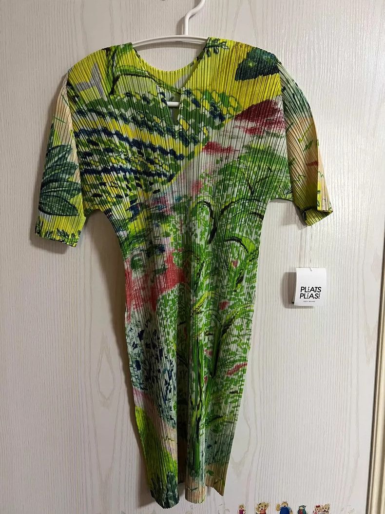 Issey Miyake Issey Miyake size:3 Green pleated short-sleeved shirt Size S / US 4 / IT 40 - 1 Thumbnail