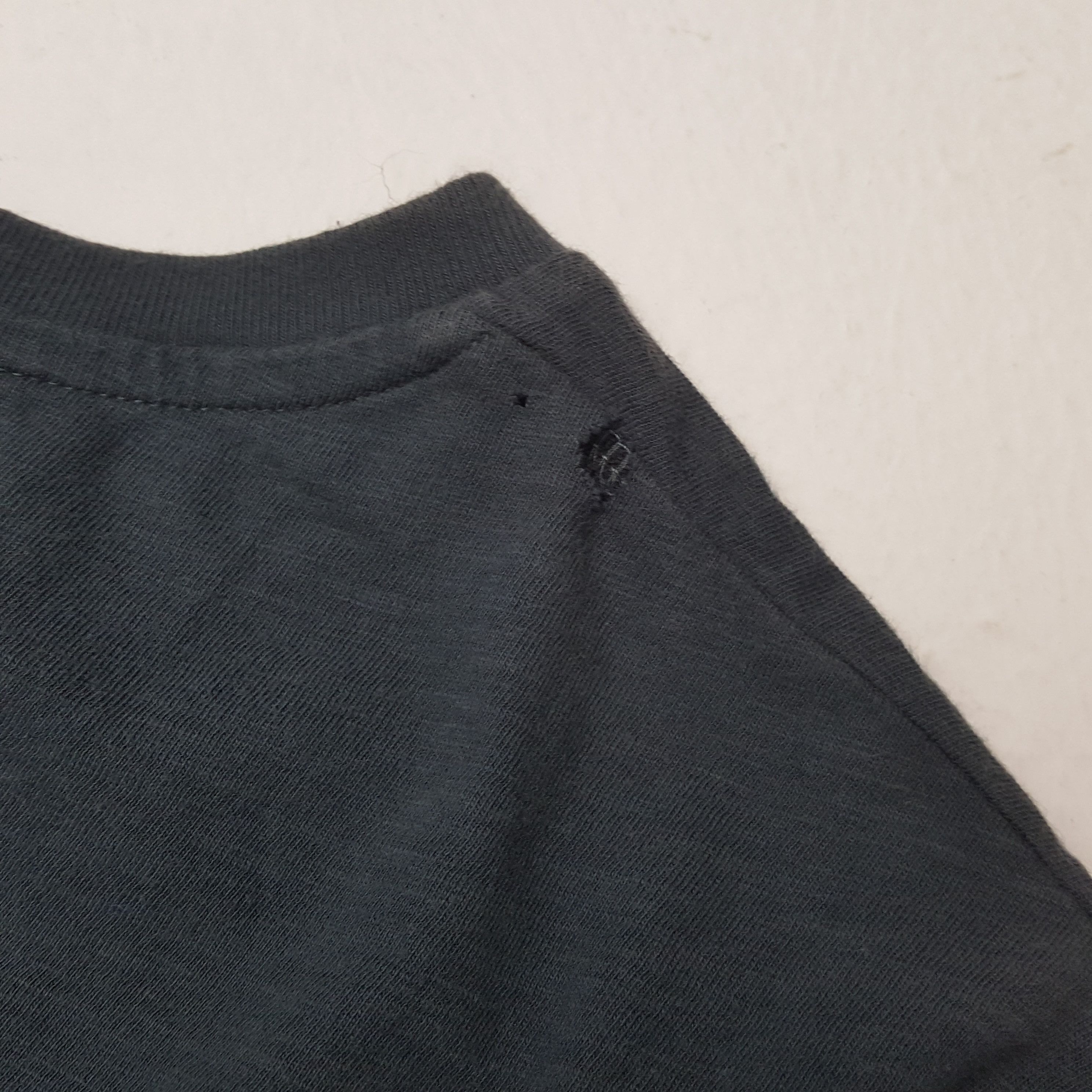Undercover × Uniqlo × Vintage UNIQLO UNDERCOVER Japanese Brand Streetwear Style Tshirt Size M / US 6-8 / IT 42-44 - 9 Thumbnail