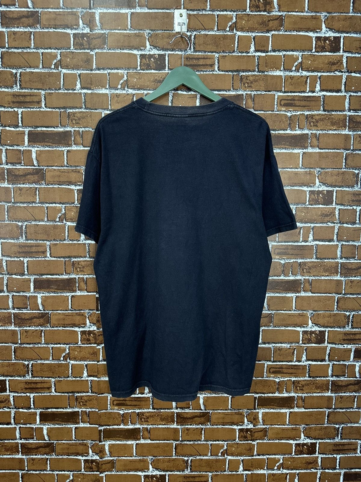 Band Tees Vintage Band ACDC For Those About To Rock Tshirt A1018 Size US L / EU 52-54 / 3 - 3 Thumbnail