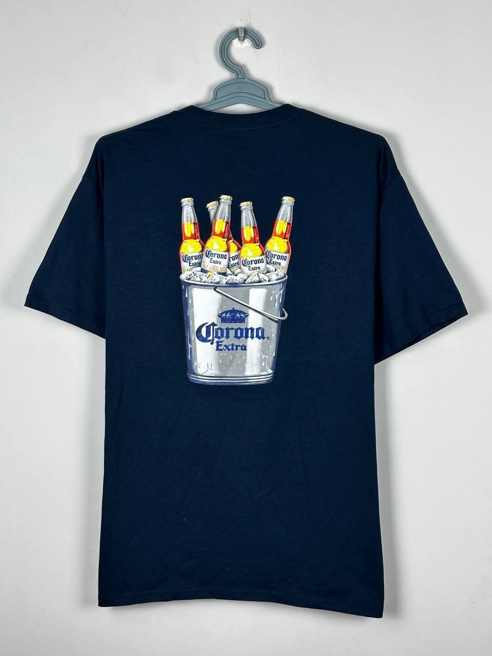 Vintage Vintage Corona Extra T-Shirt Medium Y2K Beer Promo Graphic Size US XL / EU 56 / 4 - 1 Thumbnail