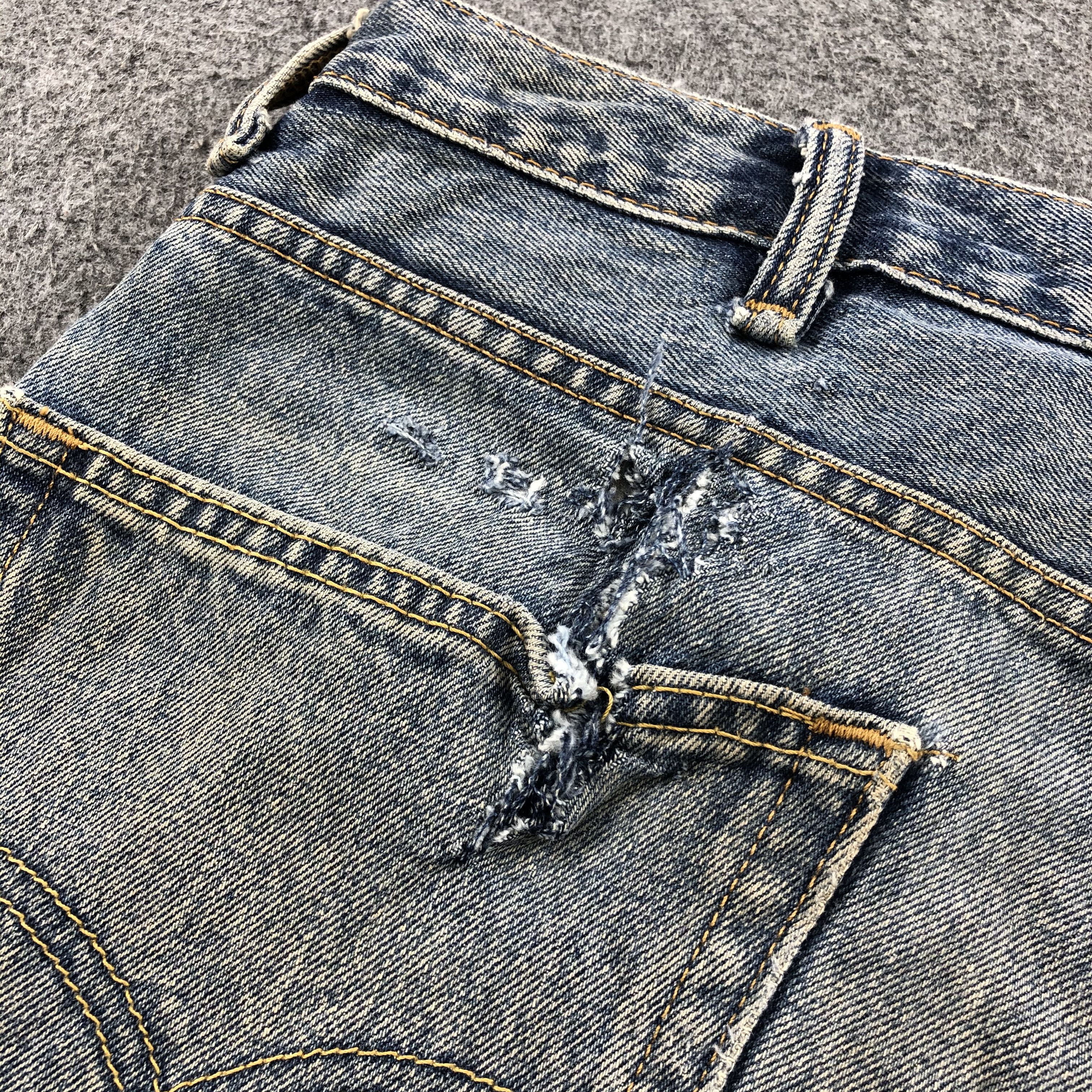 Levi's × Vintage Vintage Blue Wash Levis 550 Jeans-JM1198 Size US 39 - 6 Thumbnail