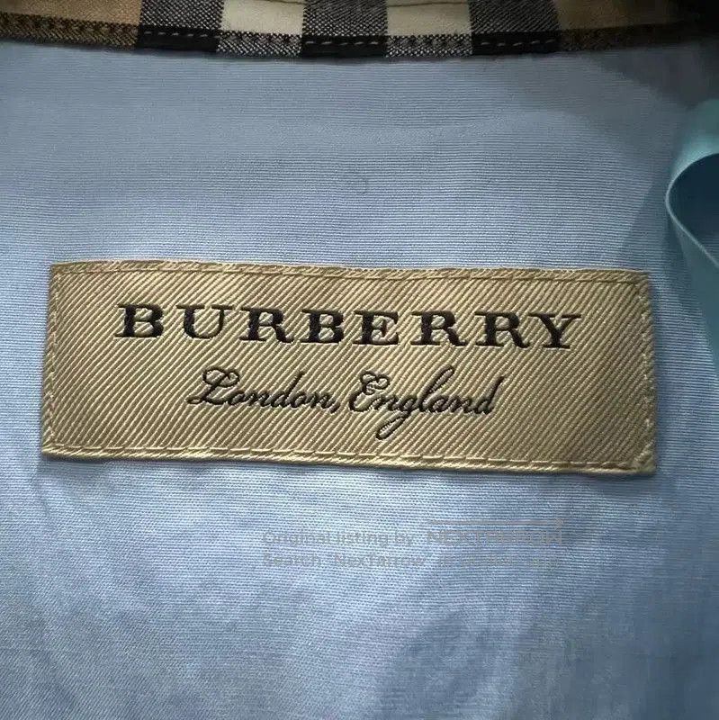 Burberry Burberry Women's Short Sleeve Blue Cotton Shirt. Size S / US 4 / IT 40 - 4 Thumbnail