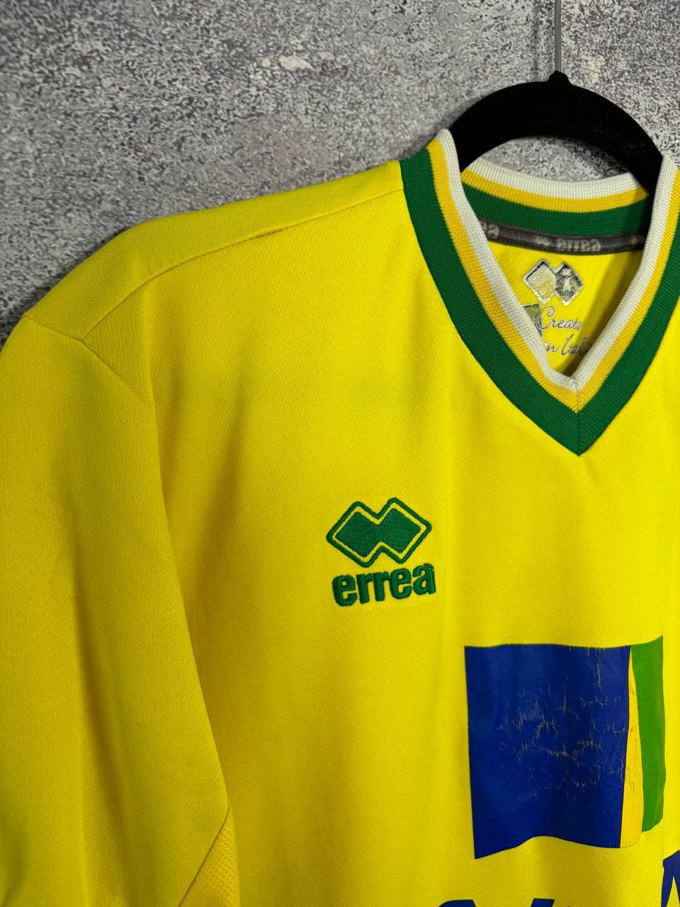 Errea × Vintage Vintage Norwich City 2011/12 Errea Soccer Jersey Size US M / EU 48-50 / 2 - 6 Thumbnail