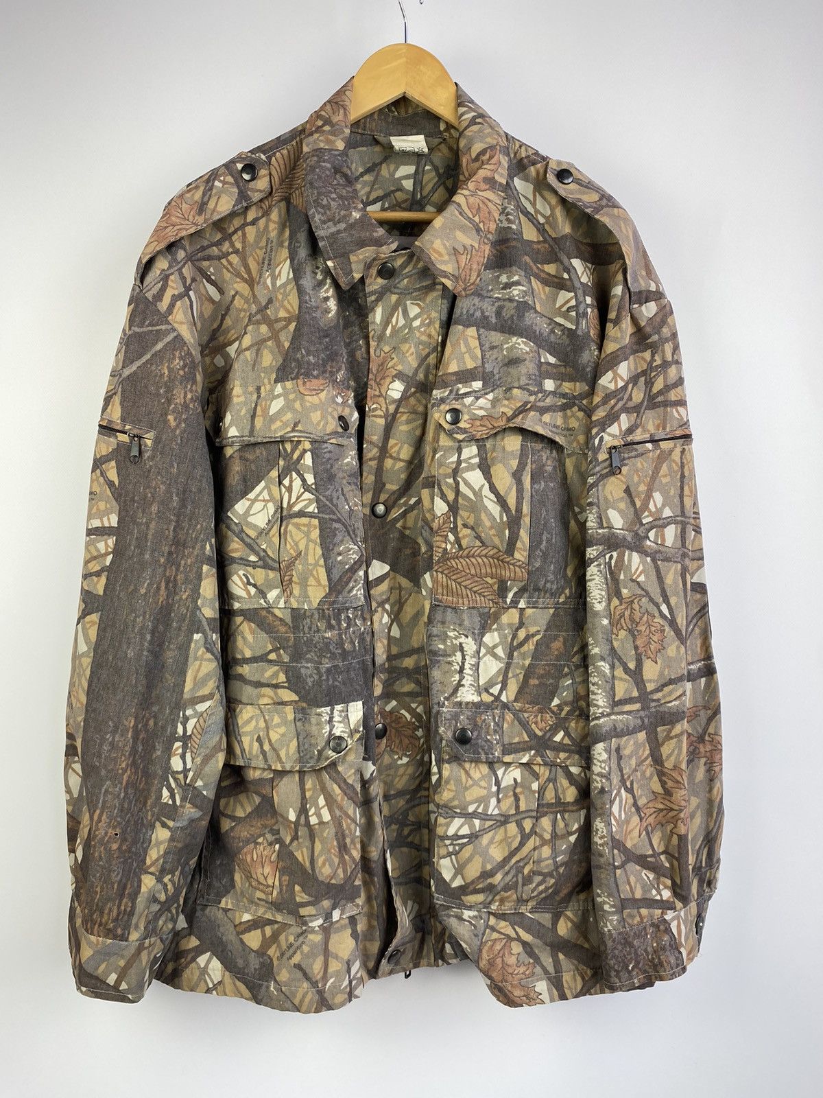 Vintage Vintage MIL-TEC Camo Hunting Jacket XXL - Real Tree Pattern Size US XXL / EU 58 / 5 - 1 Thumbnail