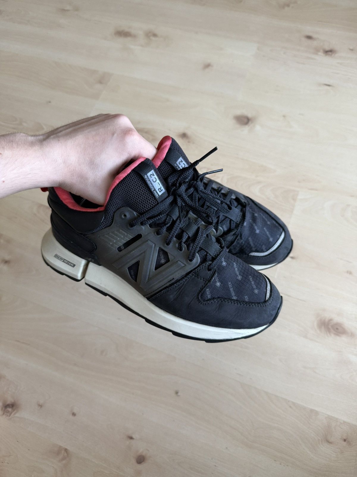 New Balance Goretex RC_2 Tokyo Design Studio sneakers shoes