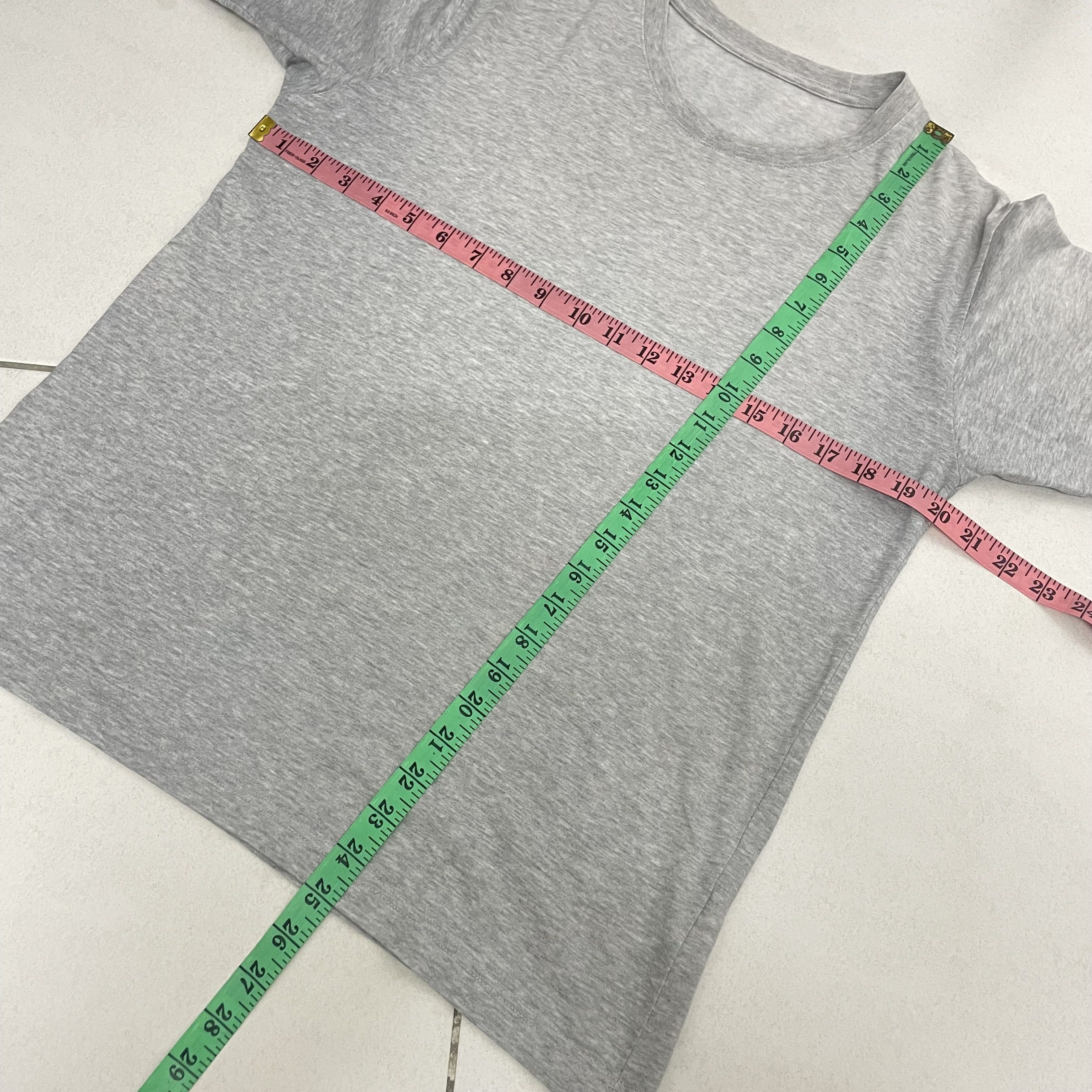 Japanese Brand × Uniqlo UNIQLO SUPIMA COTTON TSHIRT JAPAN BASIC TEE Size US L / EU 52-54 / 3 - 2 Thumbnail