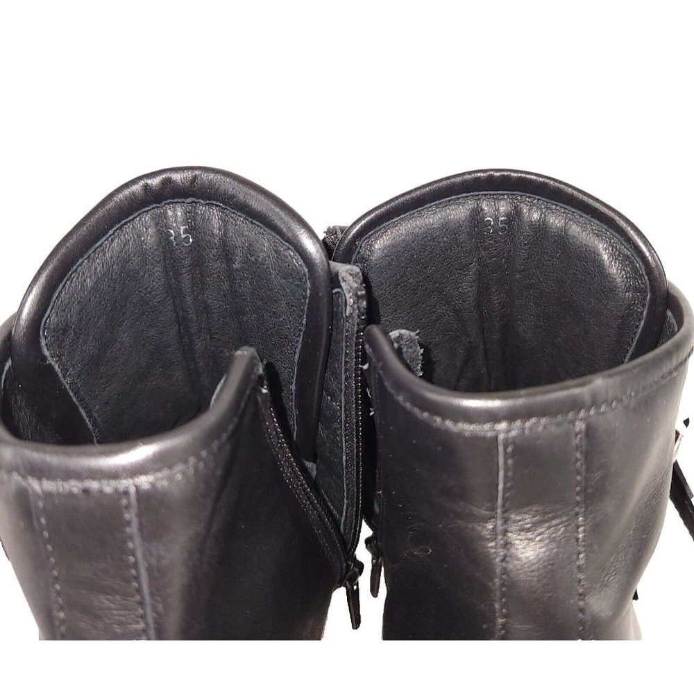 John Galliano John Galliano Paris Three Buckle Leather Ankle Boots 35 5 Size US 5 / IT 35 - 9 Thumbnail