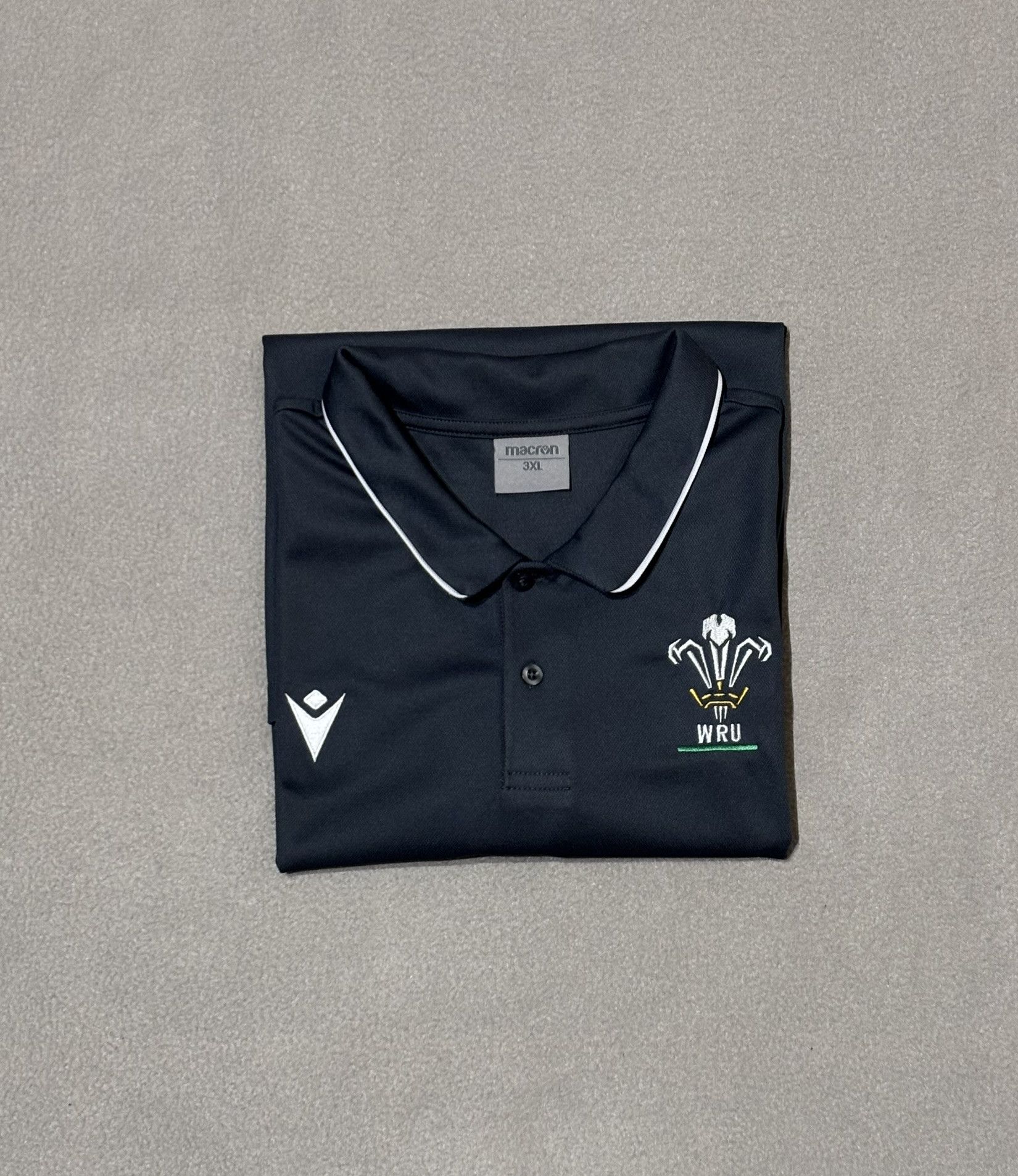 Macron Polo Wales Rugby WRU Macron Roz. XL Size US XL / EU 56 / 4 - 15 Thumbnail