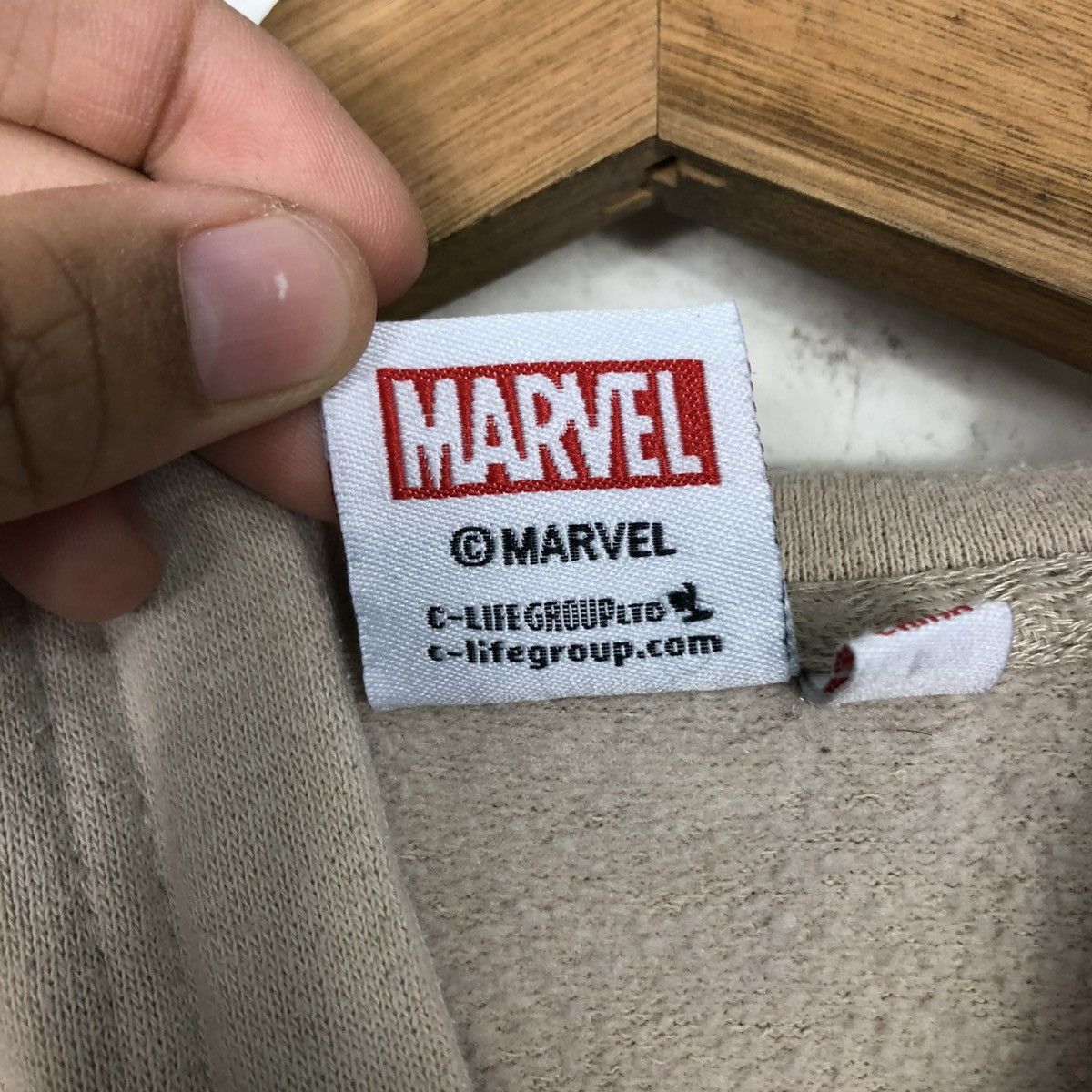 Cartoon Network 🔥VINTAGE VEST HOODIE STYLE PULL OVER MARVEL BIG LOGO Size US M / EU 48-50 / 2 - 18 Thumbnail