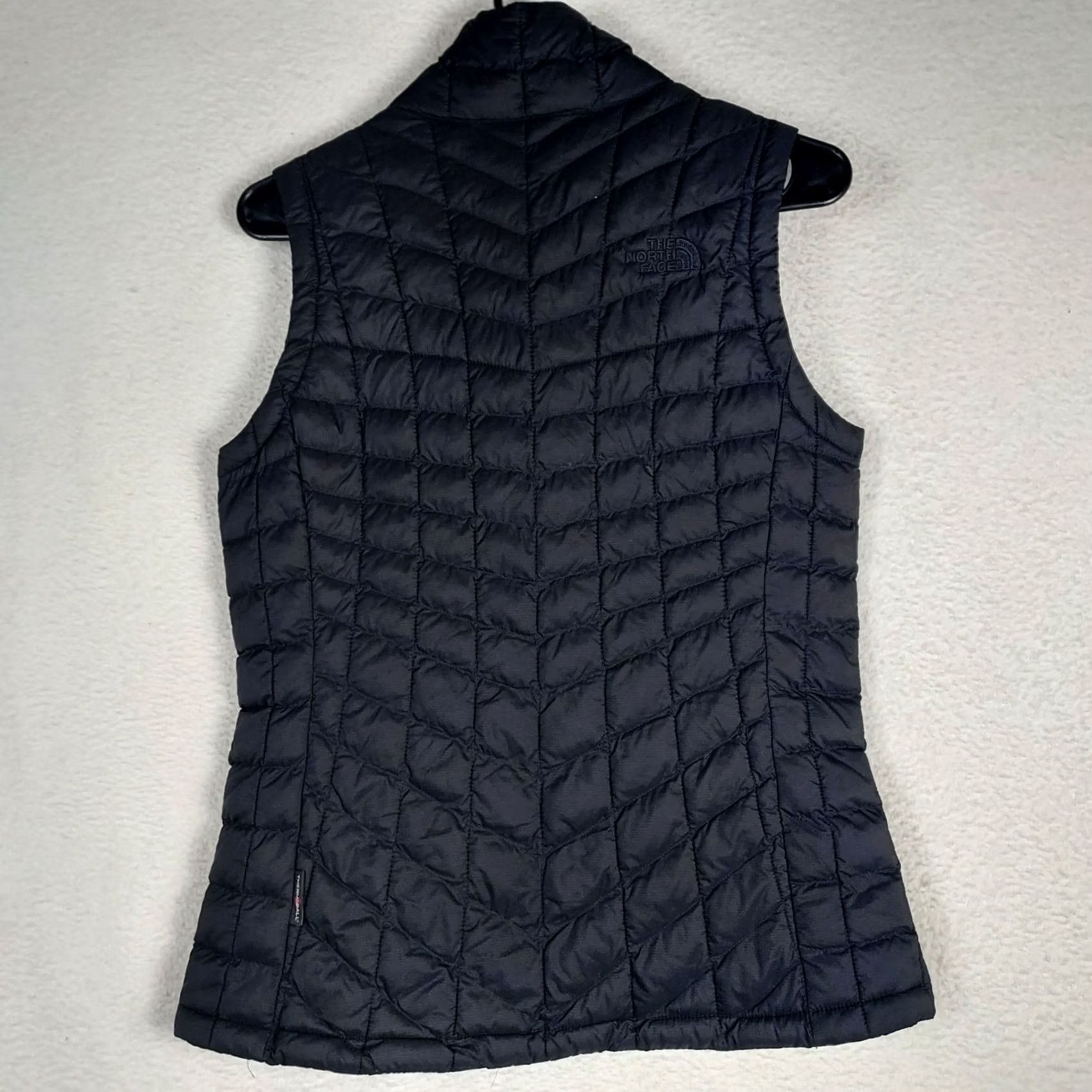 The North Face The North Face Womens Black Quilted Puffer Vest XS Full Zip Size XS / US 0-2 / IT 36-38 - 2 Thumbnail
