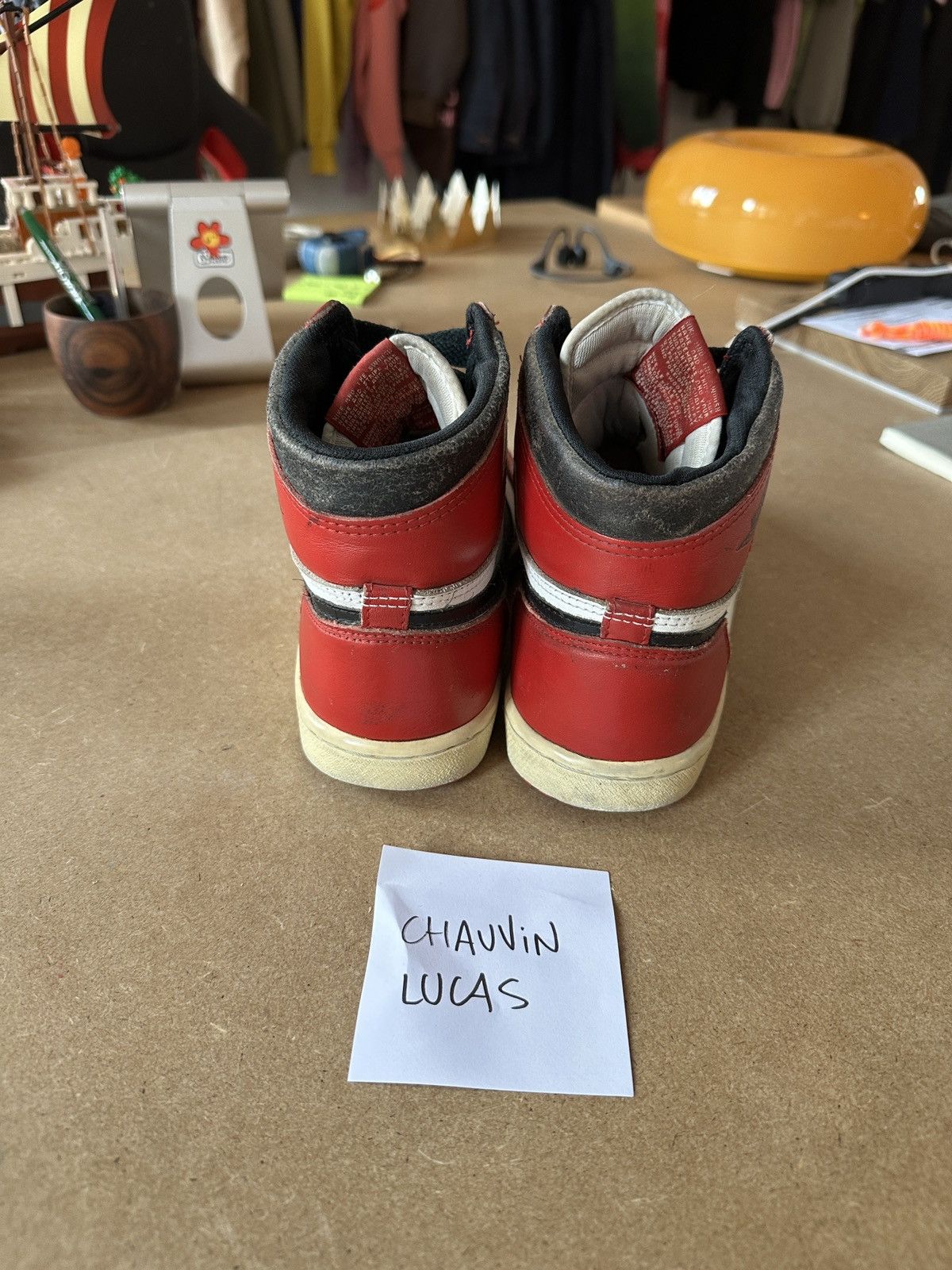Jordan Brand Jordan 1 OG Chicago 1985 Size US 8.5 / EU 41-42 - 13 Thumbnail