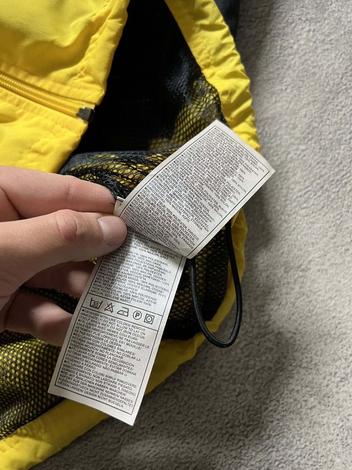 Nike × Vintage Vintage Y2k Nike 💛 Nylon Jacket 00’s Size US L / EU 52-54 / 3 - 14 Thumbnail