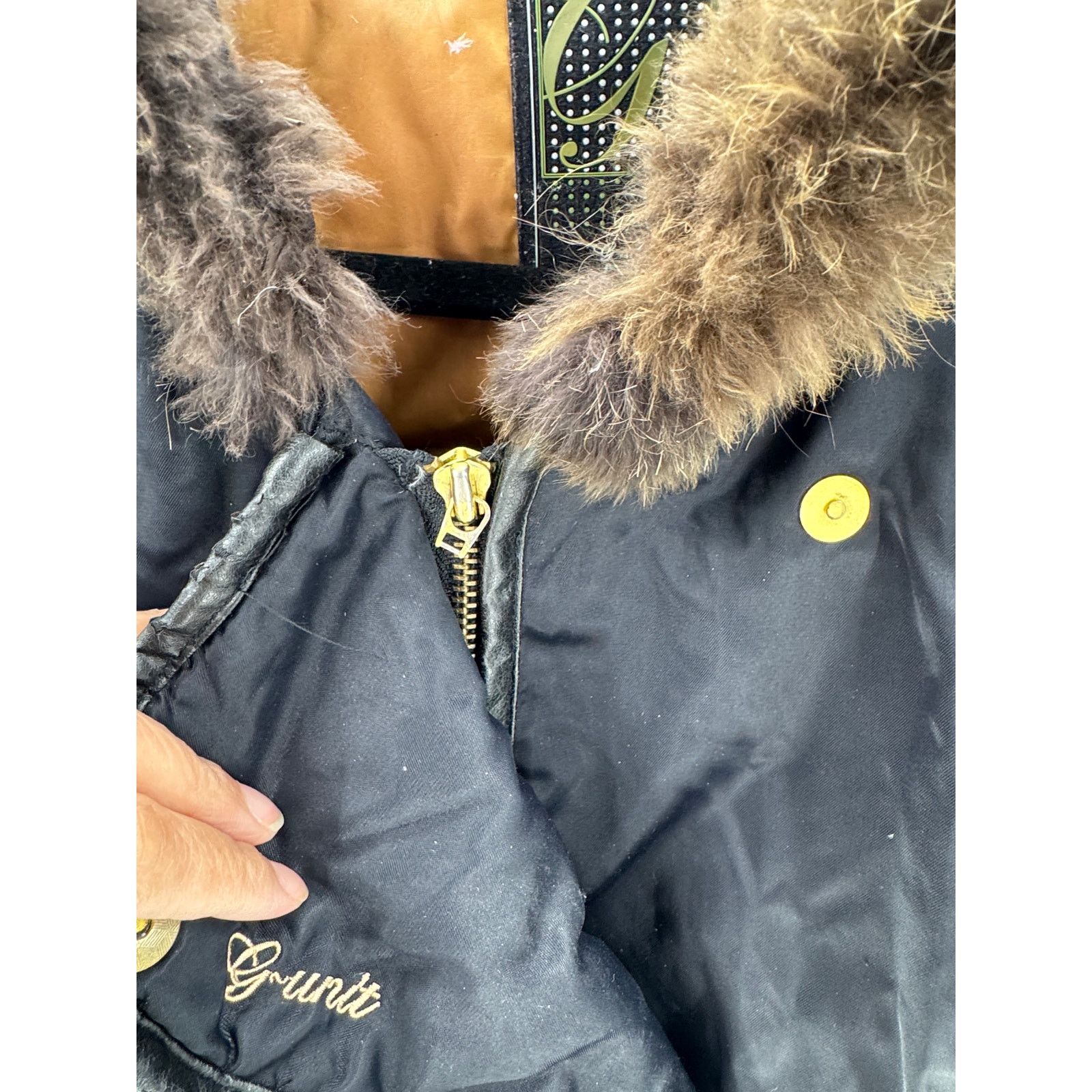 G-Unit G Unit black cropped down jacket rabbit fur size M Y2K bling Size M / US 6-8 / IT 42-44 - 12 Thumbnail
