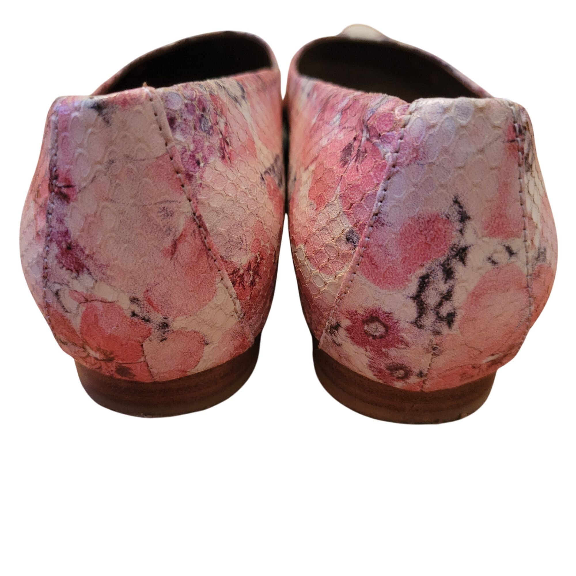 Donald Pliner Donald J Pliner ADORE Snakeskin Floral Pointed Toe Flats 8.5 Size US 8.5 / IT 38.5 - 7 Thumbnail