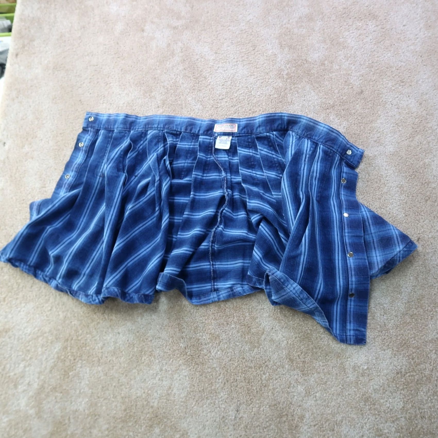 Guess VINTAGE GUESS Skirt Plaid Pleated High Rise 27 Cotton Denim Blue Womens Short 90s Y2K Preppy Punk Gothic Grunge Hipster Rock Pockets Size 27" / US 4 / IT 40 - 5 Thumbnail