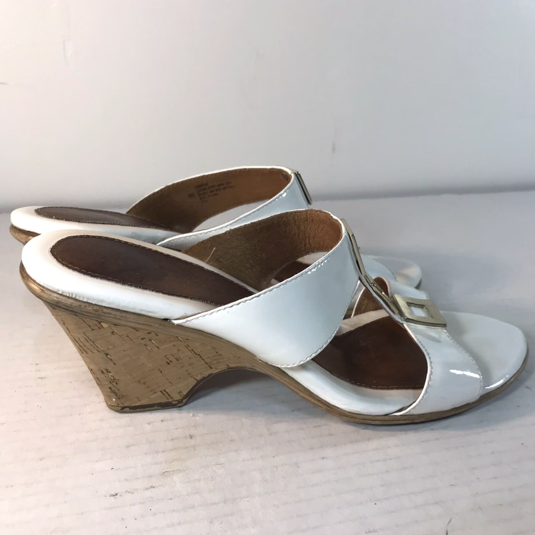 Vintage Sofft White Leather Wedge Slides Women's Size 8N Summer Casual Comfort 2.5in Size US 8 / IT 38 - 2 Thumbnail