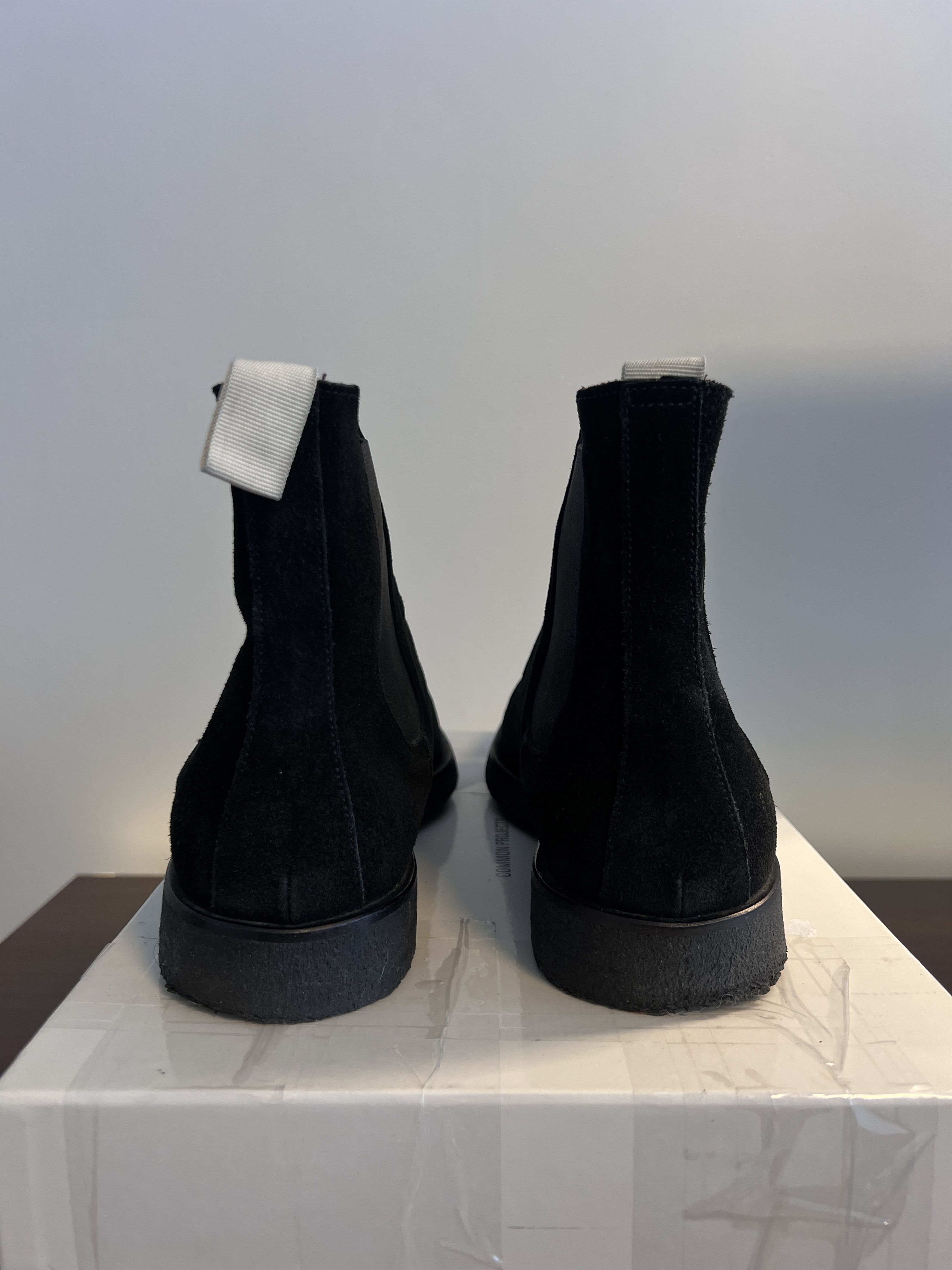 Common Projects Common Projects Suede Chelsea Boot Size US 7 / EU 40 - 5 Thumbnail