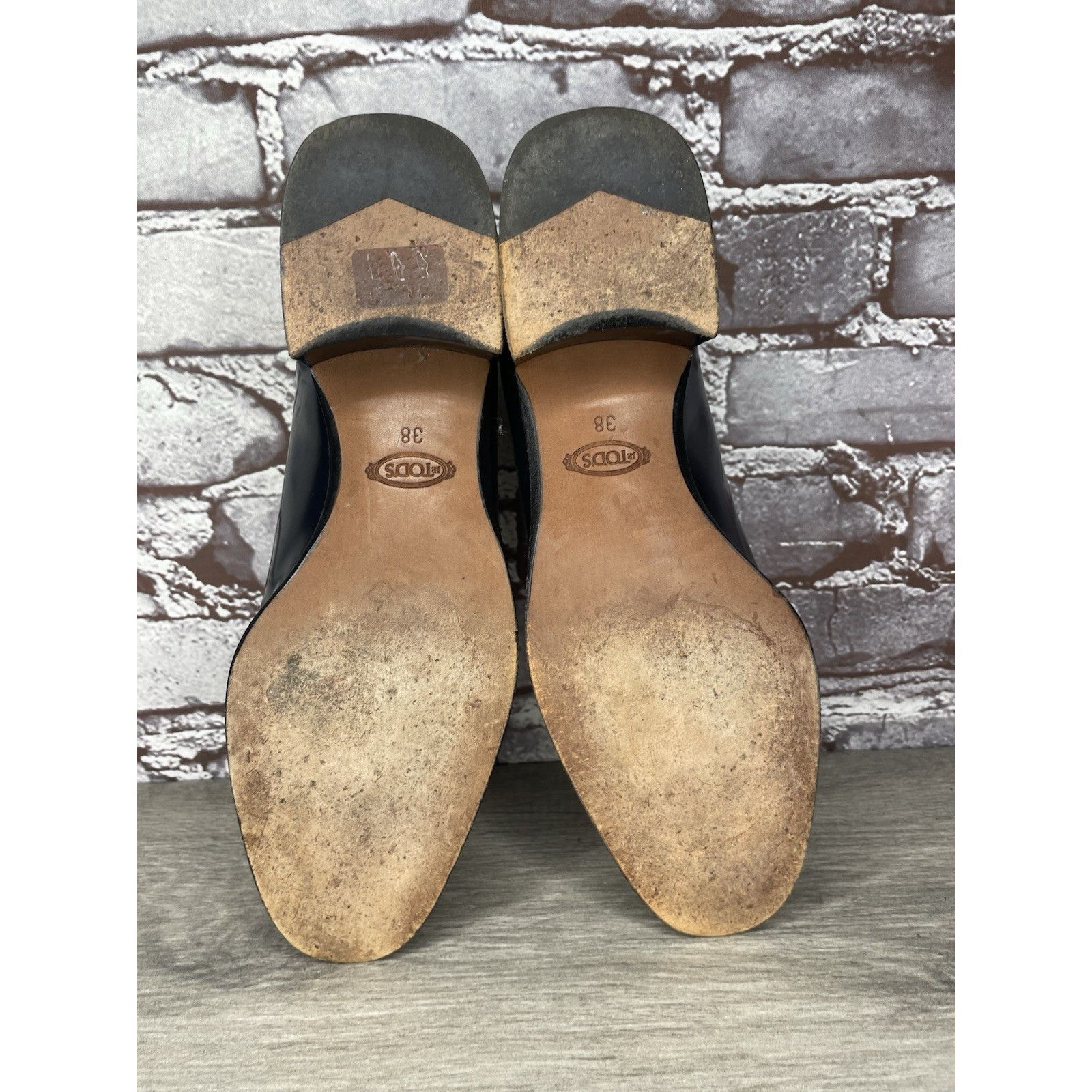 Tod's TOD'S Navy Blue Leather Heeled Slip On VTG Loafer Pumps Shoe Size US 7.5 / IT 37.5 - 19 Thumbnail