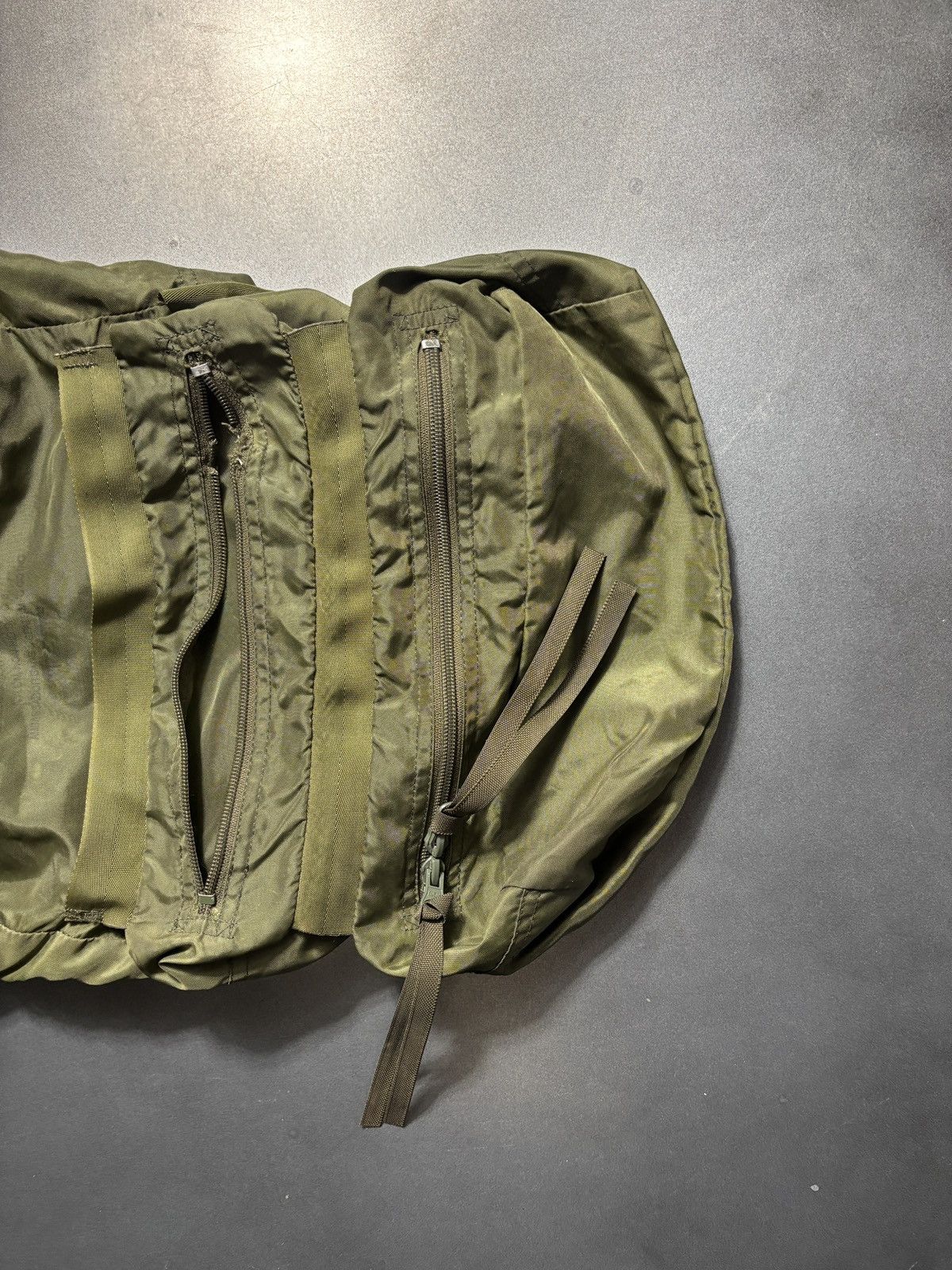 Vintage Vintage Military Bag Medical MultiZip Cargo Pouch Messenger Size ONE SIZE - 14 Thumbnail