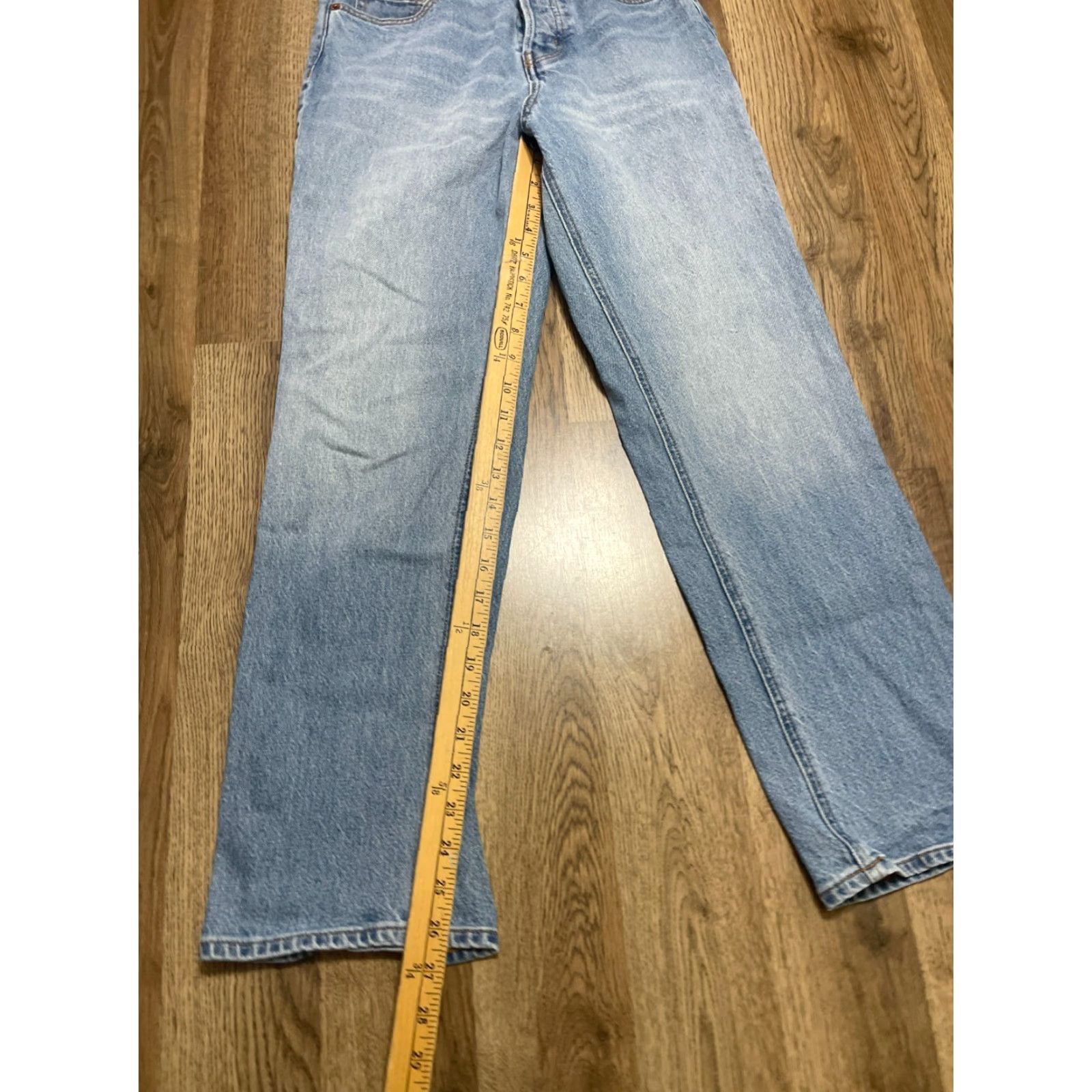 H&M H&M Jeans Women's 4 Blue Denim Medium Wash Straight Leg 36" Length Jeans Women Size 27" / US 4 / IT 40 - 5 Thumbnail