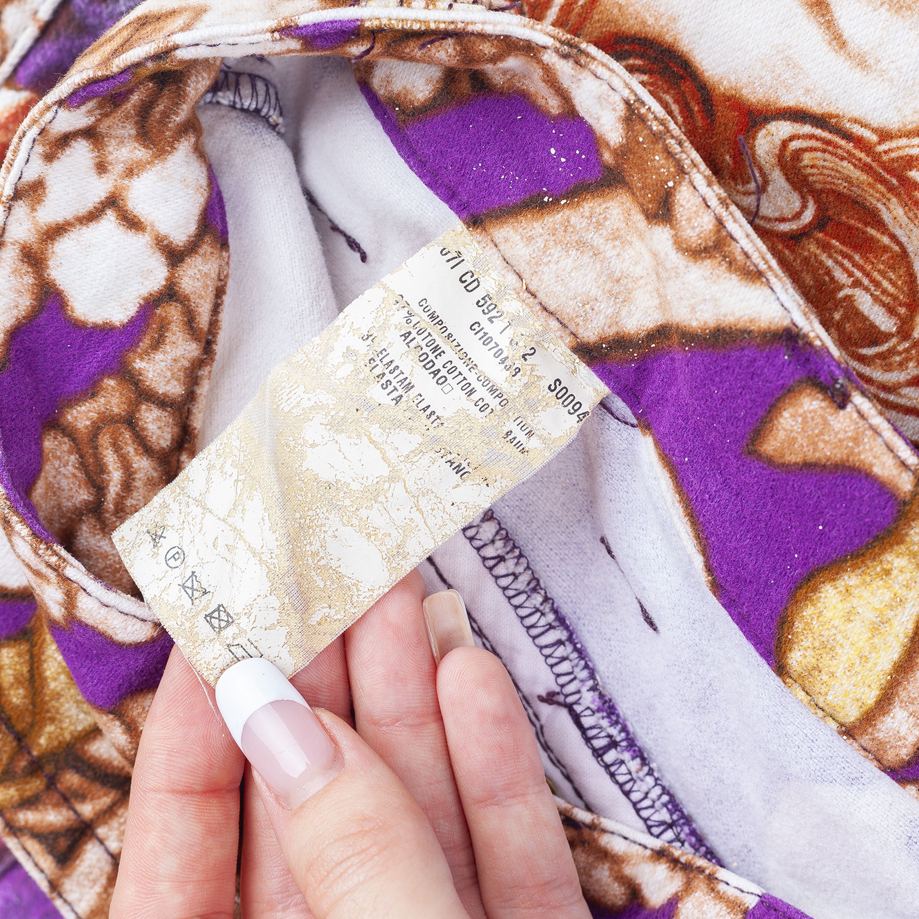 Cavalli Class × Just Cavalli × Roberto Cavalli Roberto Cavalli Class Mucha Printed Purple Pants (S/M) Size 27" / US 4 / IT 40 - 8 Thumbnail