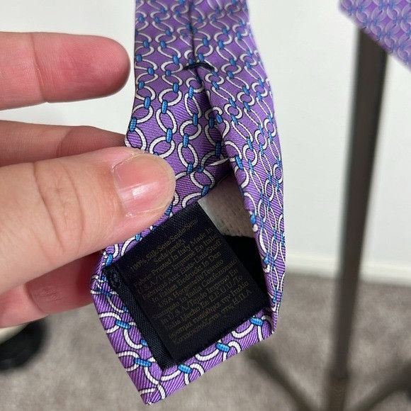 Brooks Brothers Brooks Brothers Purple Chain Link Bit Silk Tie Size ONE SIZE - 3 Thumbnail