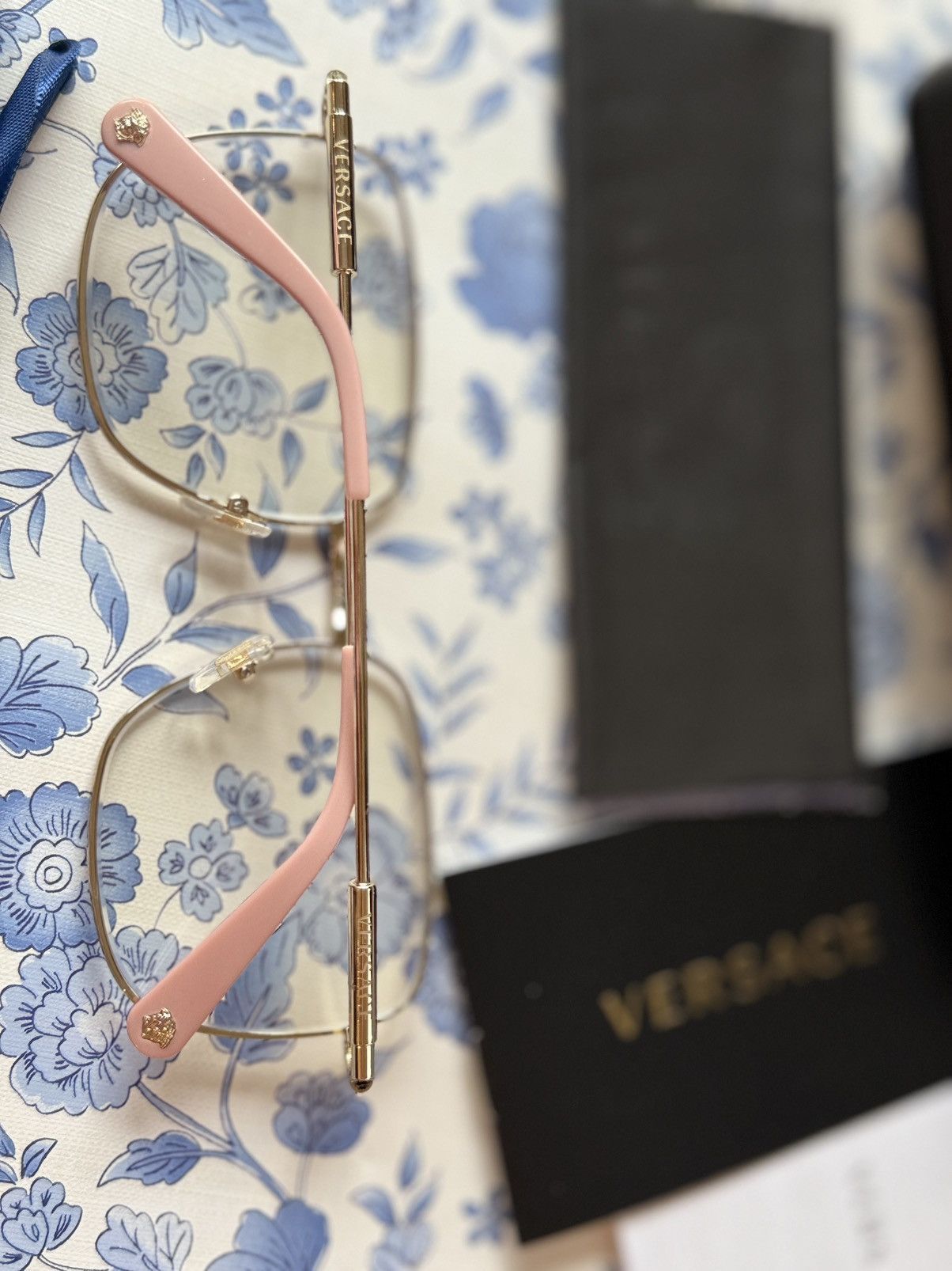 Versace Versace transparent glasses. Never worn Size ONE SIZE - 3 Thumbnail