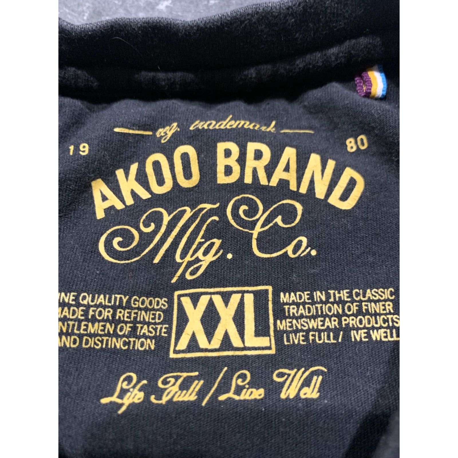 CO AKOO Black Graphic Lightning T-Shirt Crewneck Adult Large - Slim Fit Mens Size US L / EU 52-54 / 3 - 5 Thumbnail