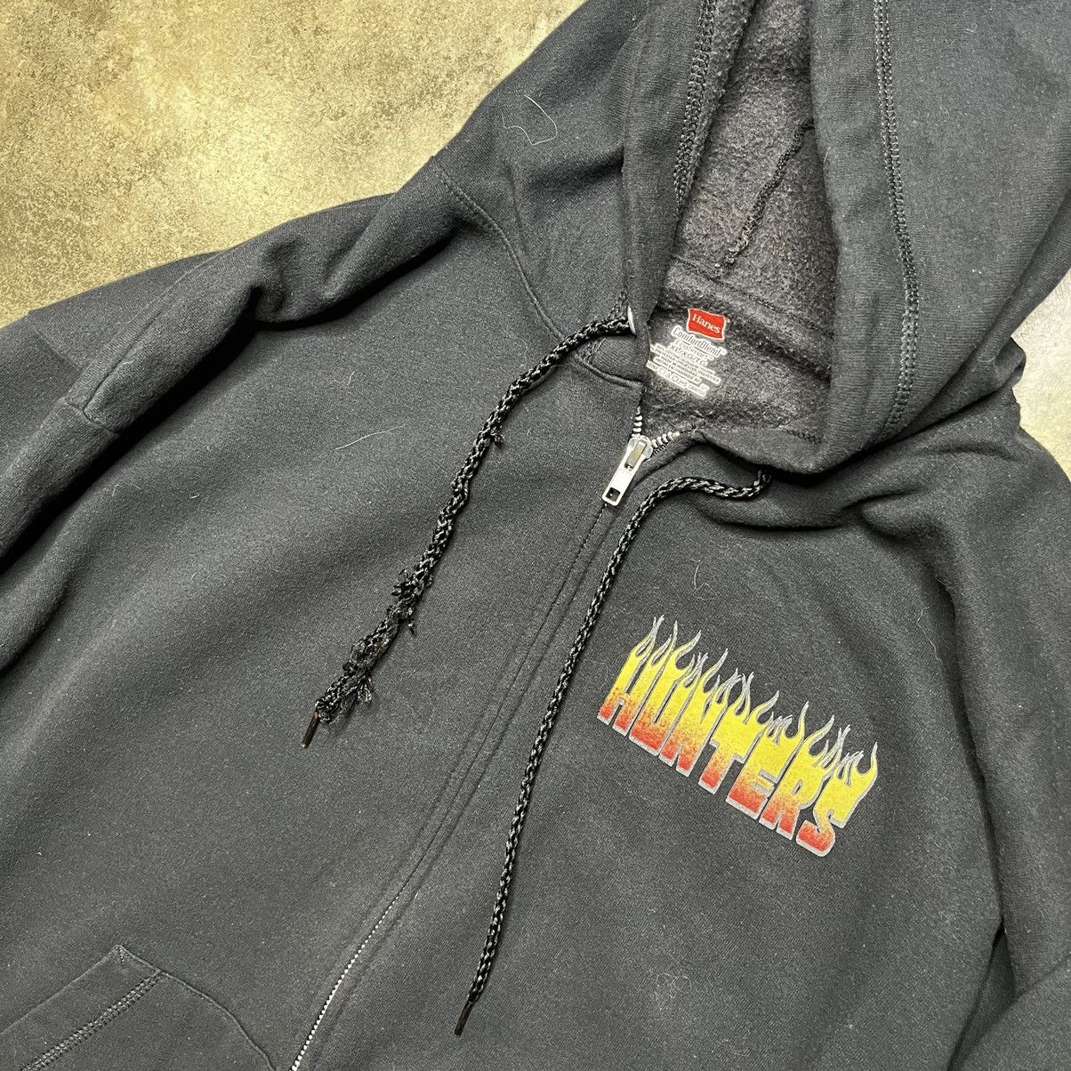 Vintage y2k custom car garage flame sleeve hoodie Size US XL / EU 56 / 4 - 4 Thumbnail