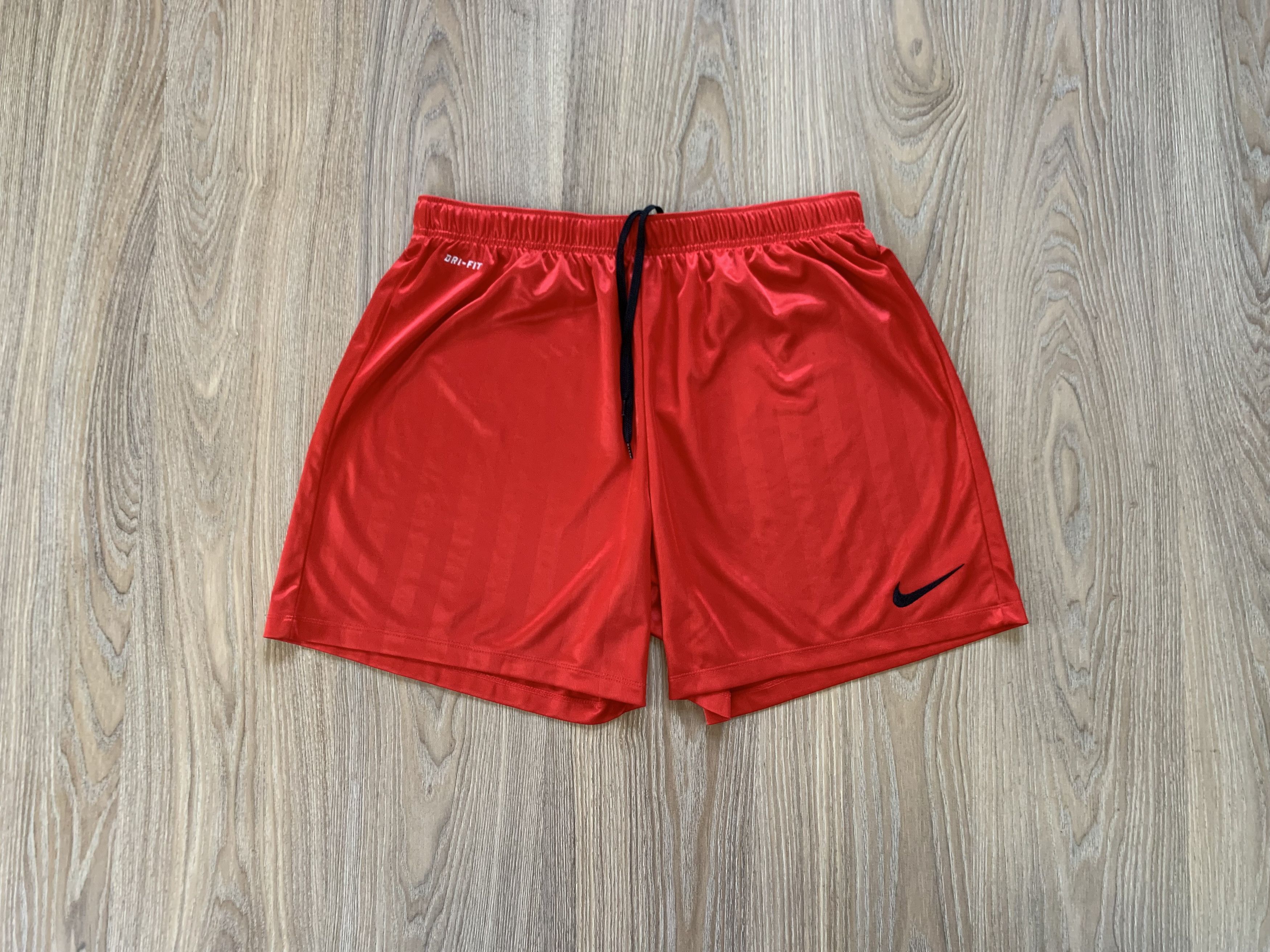Nike Nike Red Training Soccer Shorts Size US 40 / EU 56 - 1 Thumbnail