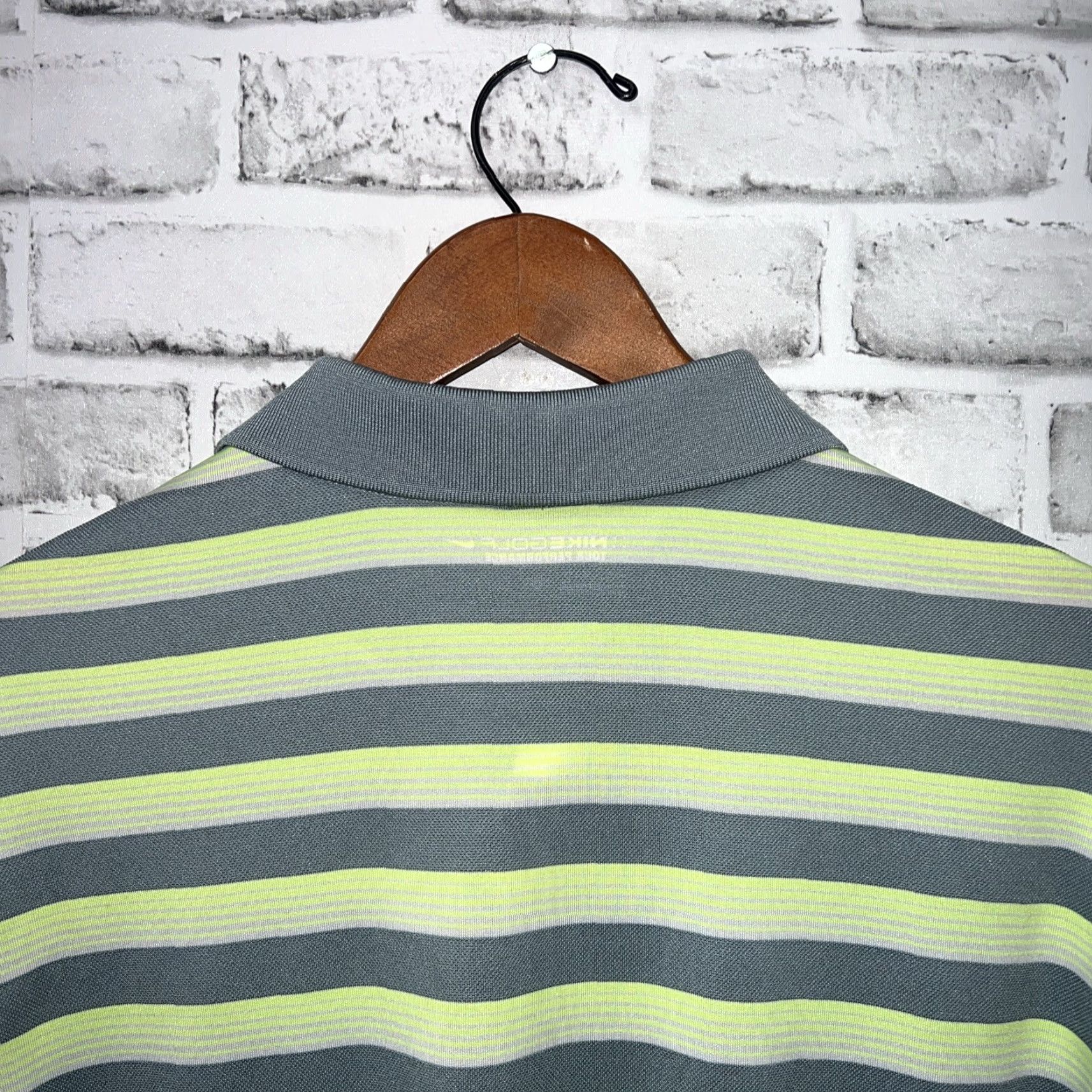 Nike Nike Golf Tour Performance Green Striped Polo Shirt Mens Size L Size US L / EU 52-54 / 3 - 5 Thumbnail