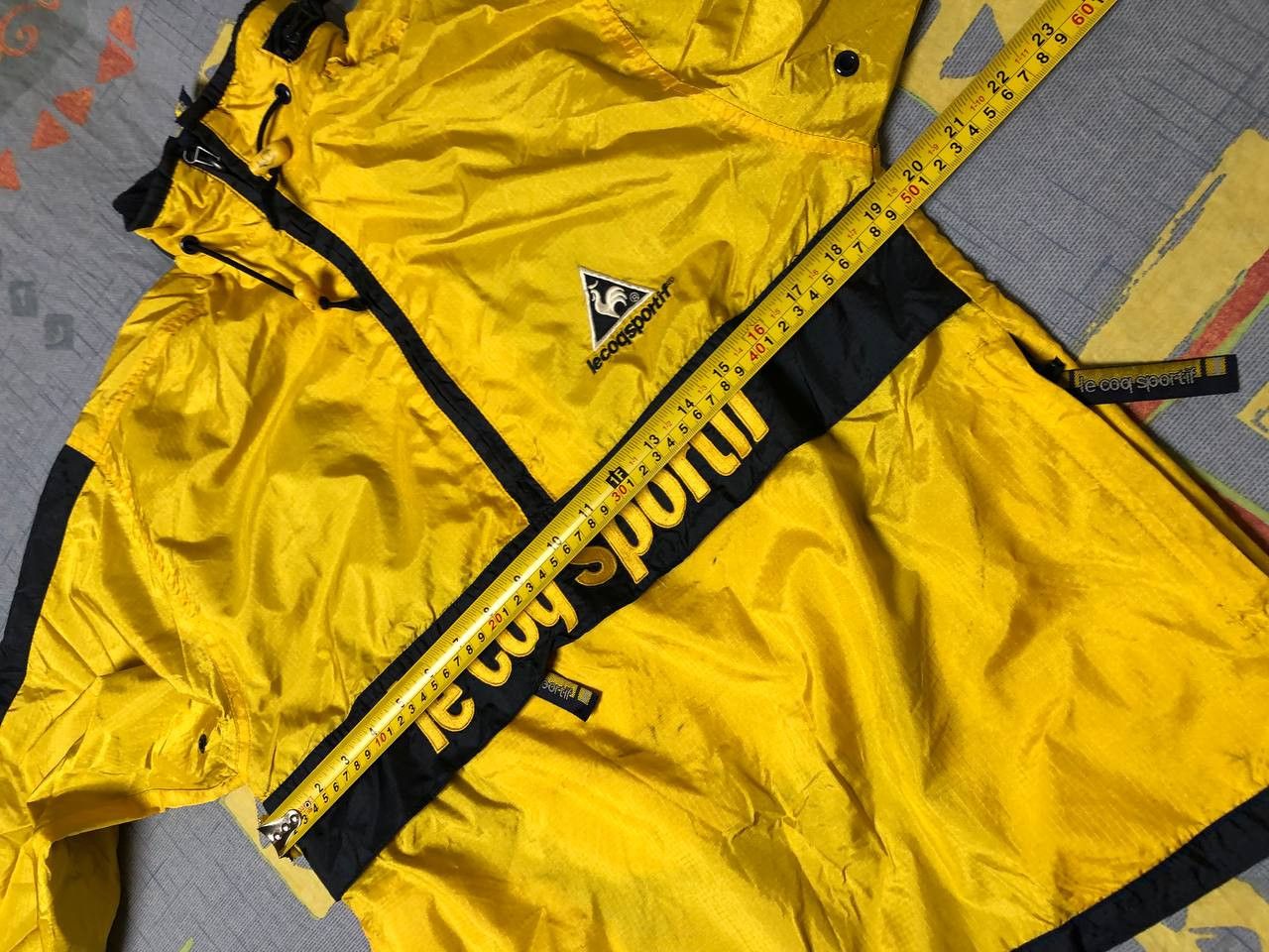 Le Coq Sportif × Vintage Vintage Le Coq Sportif Nylon Zip Jacket Size US M / EU 48-50 / 2 - 13 Thumbnail