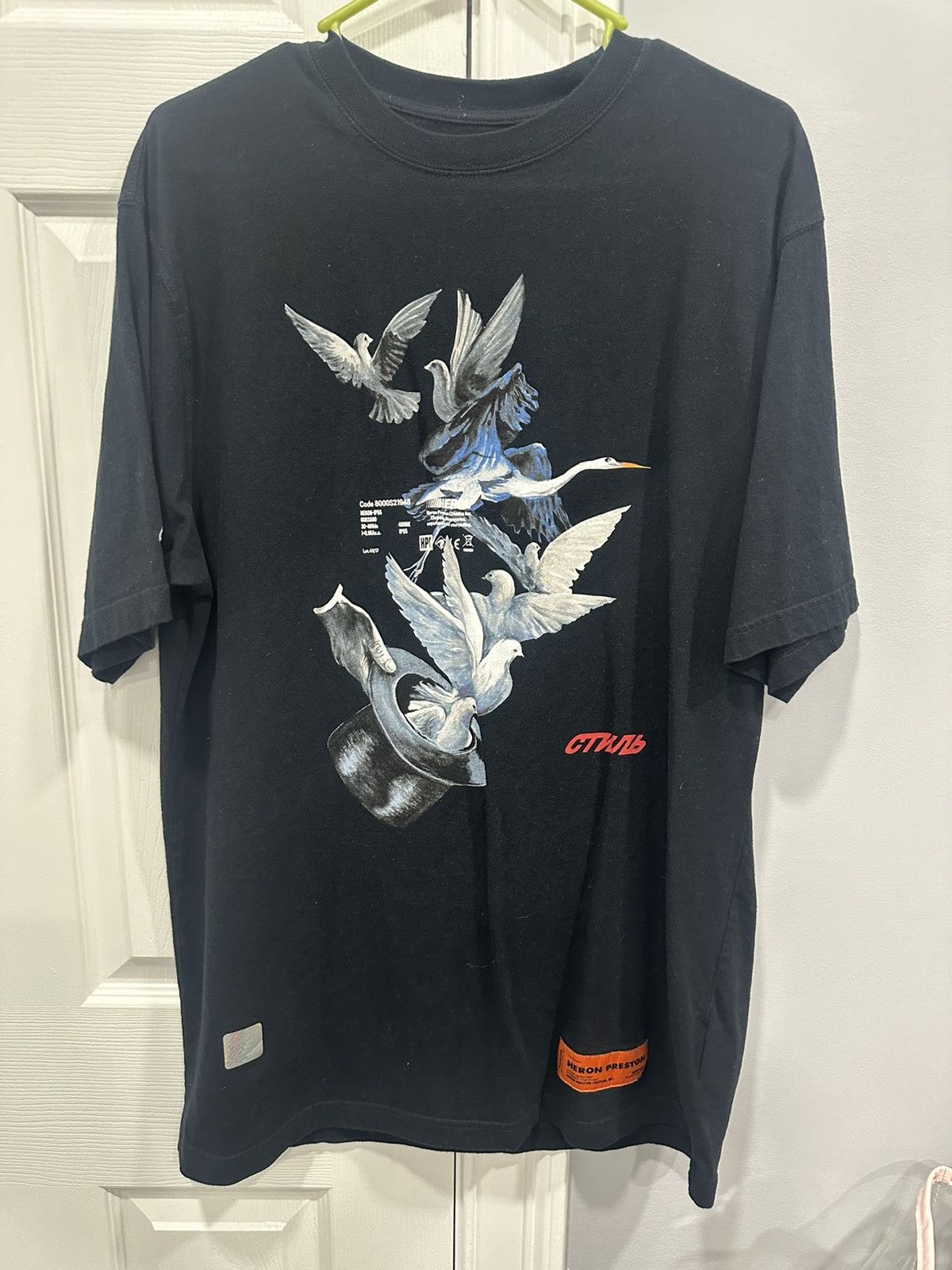 Heron Preston Heron Preston Dover magician code Size US S / EU 44-46 / 1 - 1 Thumbnail
