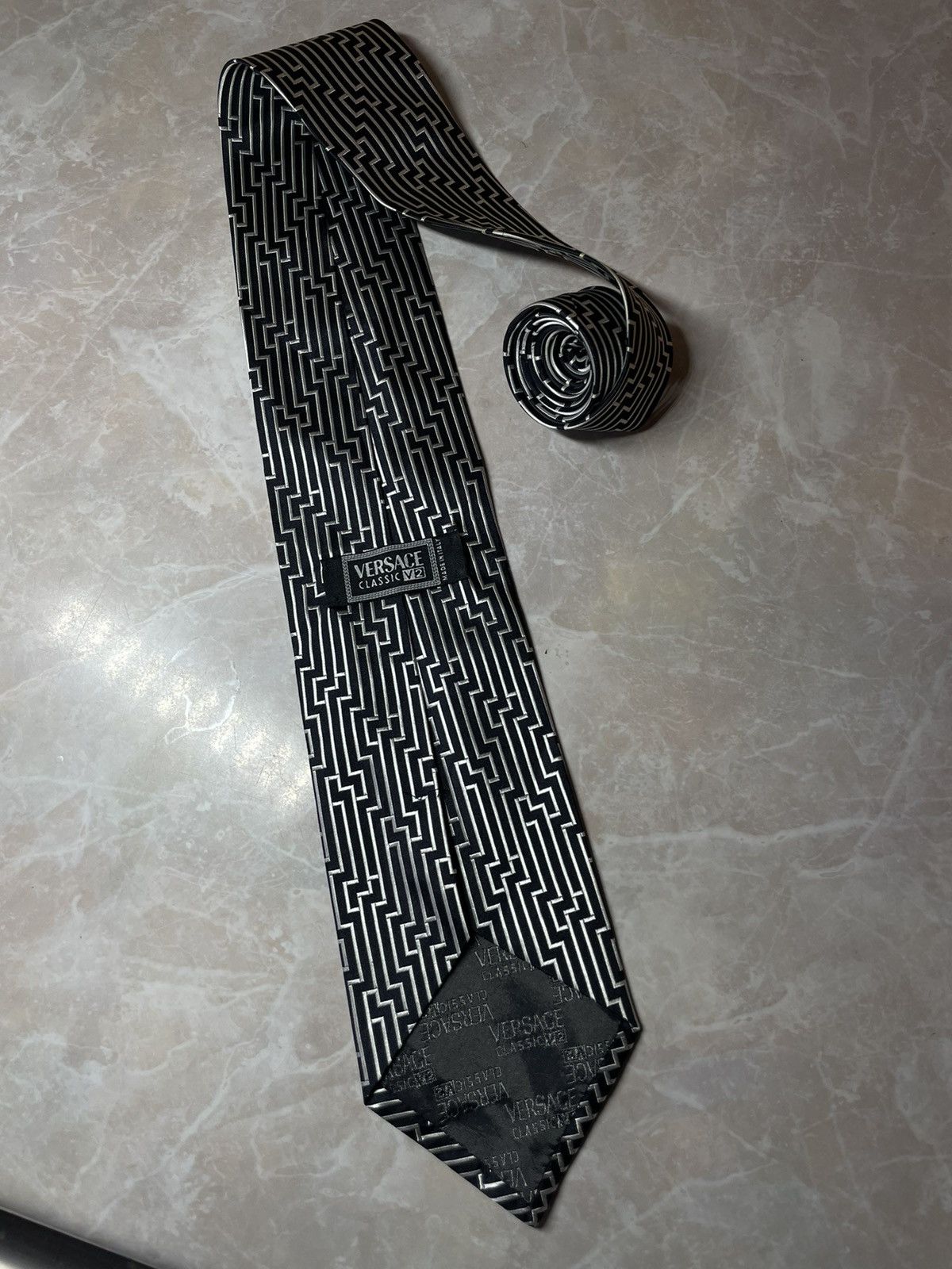 Versace Vintage Versace Classic V2 Monogram Silk Tie Size ONE SIZE - 2 Thumbnail