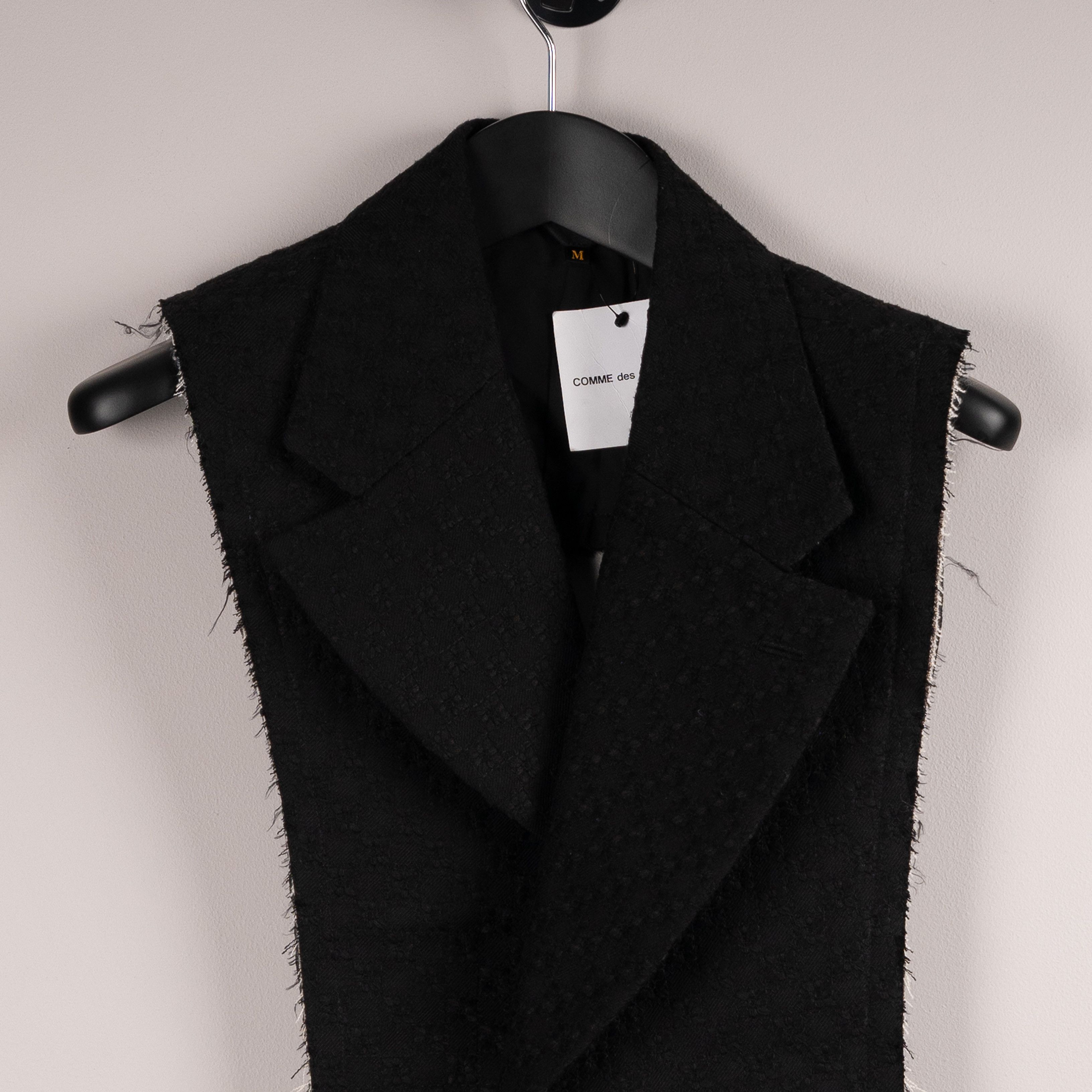 Comme des Garcons Comme Des Garçons SS19 Asymmetrical Lapel Waistcoat Size M / US 6-8 / IT 42-44 - 4 Thumbnail
